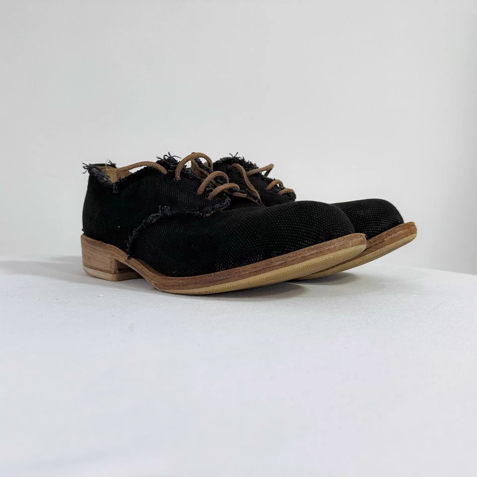 P.R. Patterson Black Low Top Lace-Up Shoes Size 7 Size US 7 / EU 40 - 3 Thumbnail