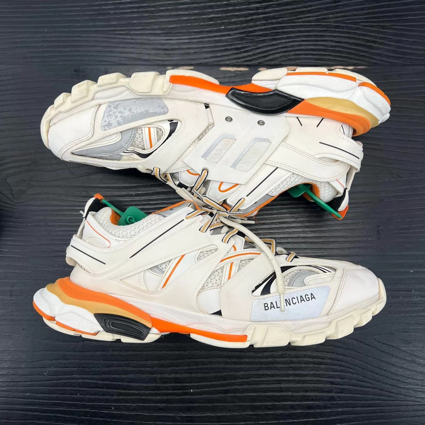 Balenciaga Multi Color Low Top Sneakers Size 12 Size US 12 / EU 45 - 7 Thumbnail