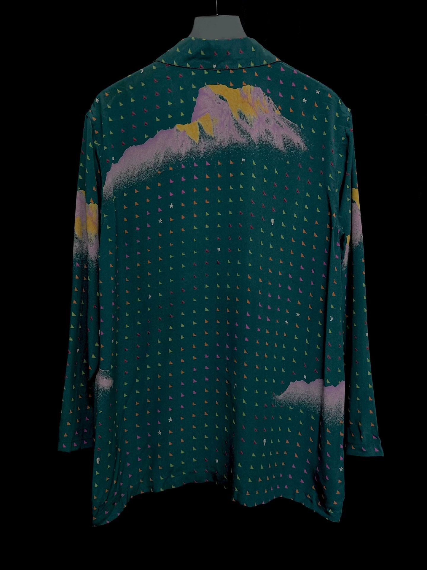 Issey Miyake Green Mountain Print Button-Up Shirt - Size S Size US S / EU 44-46 / 1 - 2 Thumbnail