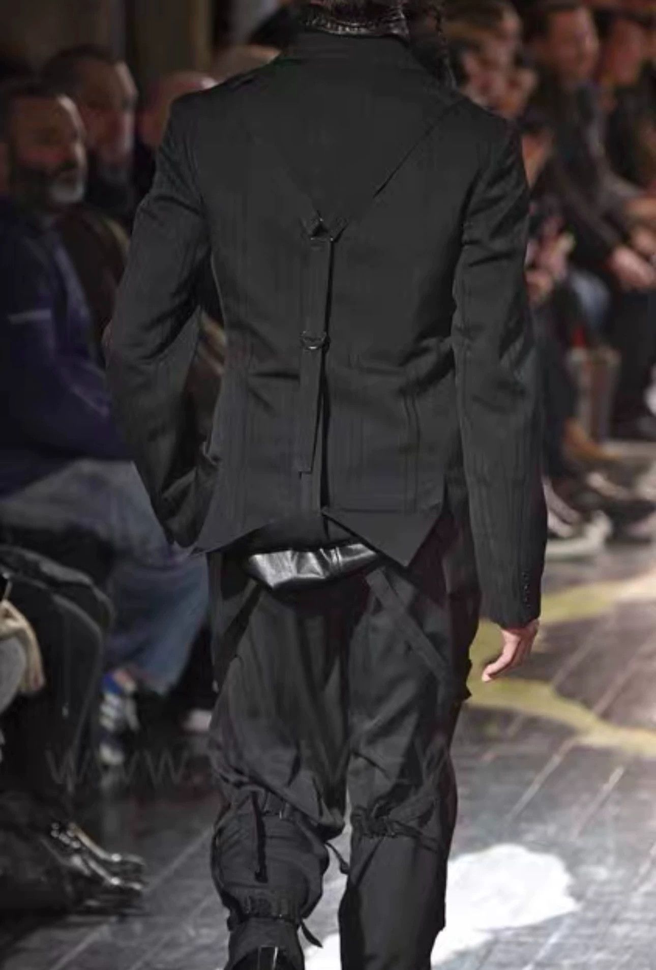 Yohji Yamamoto Black Tailored Blazer with Button Closure Size US L / EU 52-54 / 3 - 9 Thumbnail