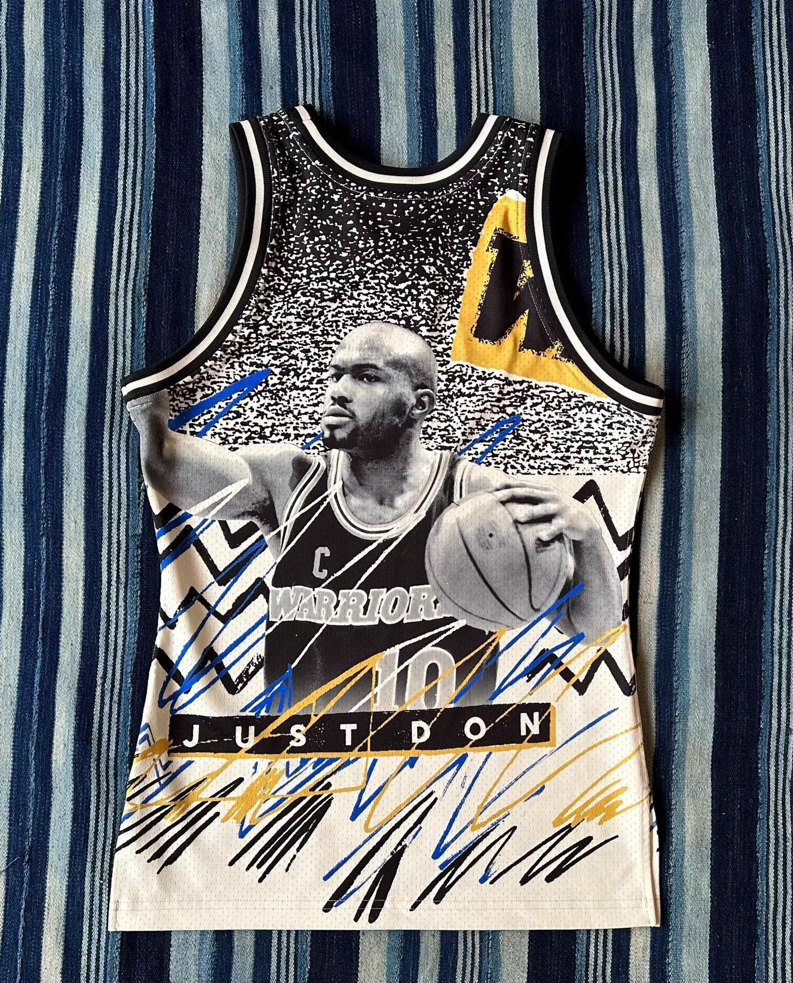 Mitchell & Ness Graphic Print Sleeveless Tank Top Size US S / EU 44-46 / 1 - 2 Thumbnail