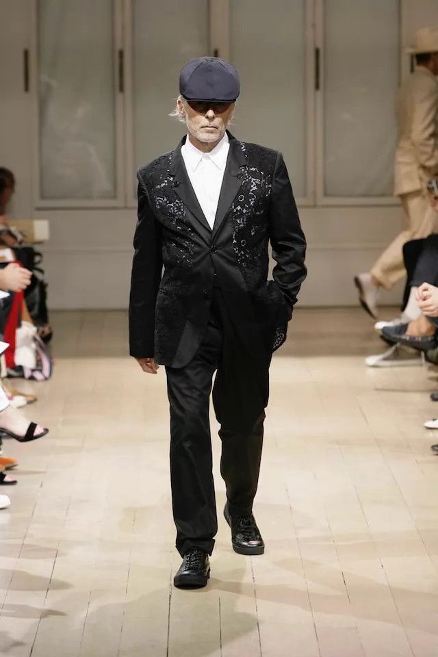 Yohji Yamamoto Black Lace Panel Blazer with Button Closure Size US S / EU 44-46 / 1 - 3 Thumbnail