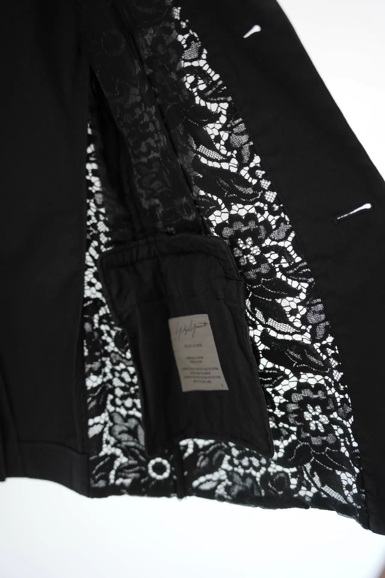 Yohji Yamamoto Black Lace Panel Blazer with Button Closure Size US S / EU 44-46 / 1 - 6 Thumbnail