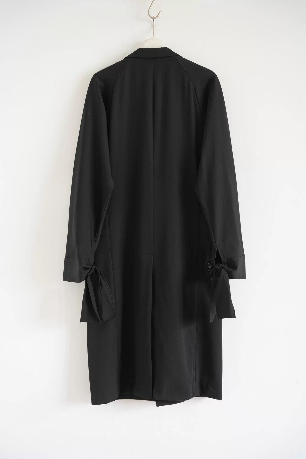 Yohji Yamamoto Black Long Coat with Button Closure Size M Size US M / EU 48-50 / 2 - 2 Thumbnail