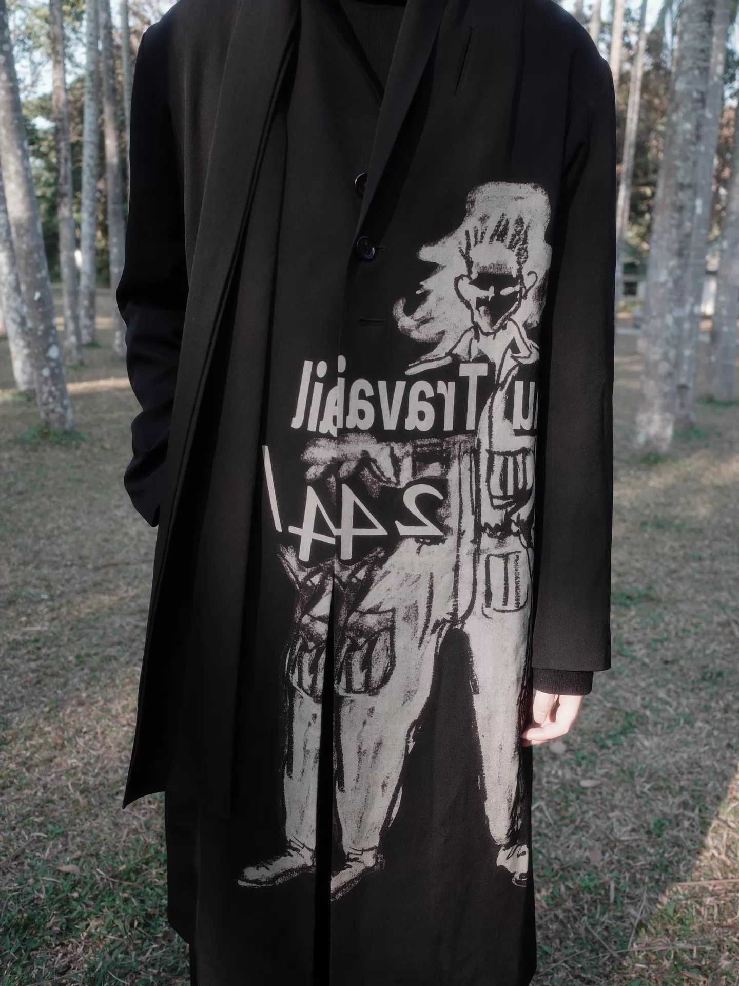 Yohji Yamamoto Black Long Coat with Graphic Print Size US M / EU 48-50 / 2 - 6 Thumbnail