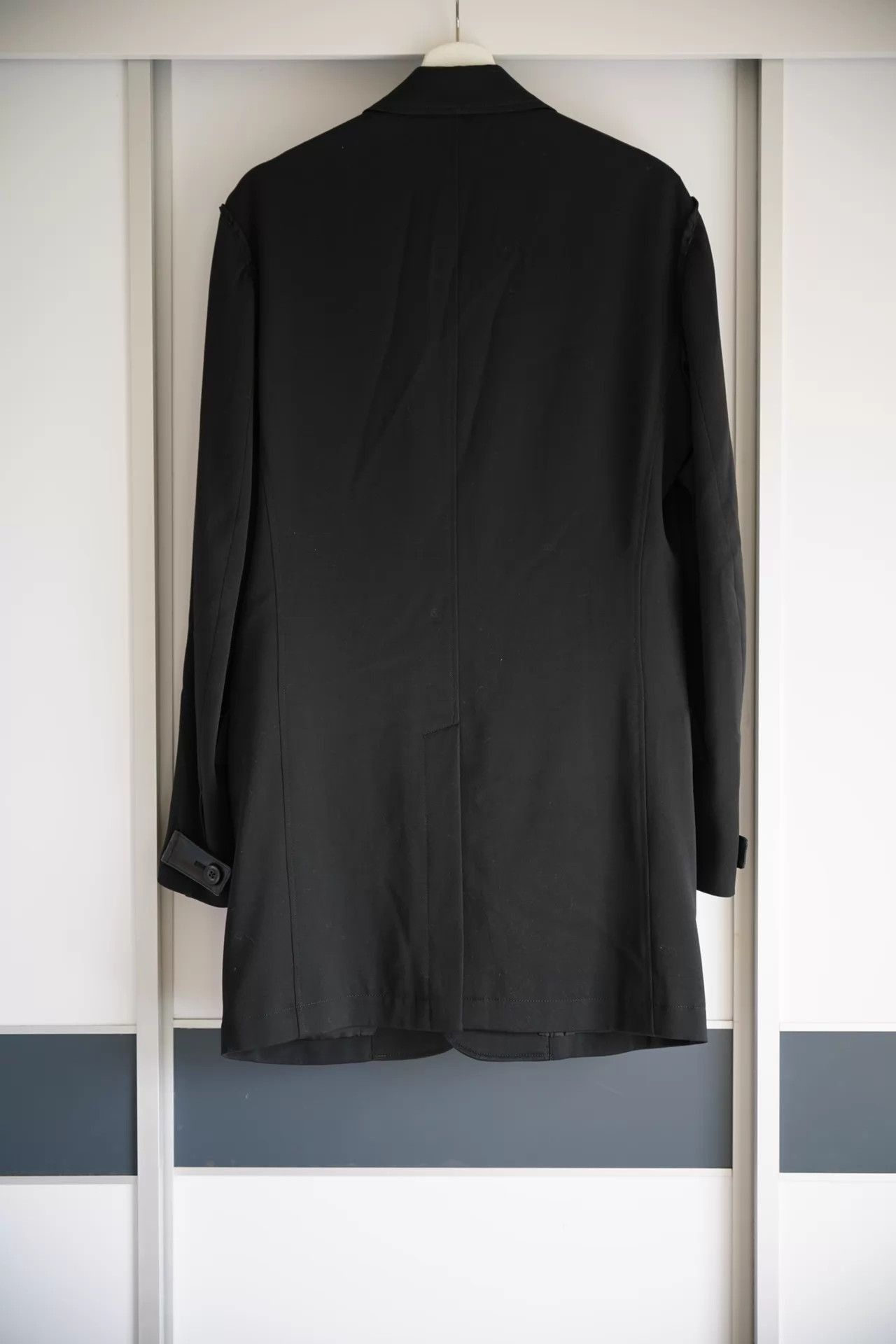 Yohji Yamamoto Black Tailored Blazer with Button Detail - Size M Size US M / EU 48-50 / 2 - 2 Thumbnail