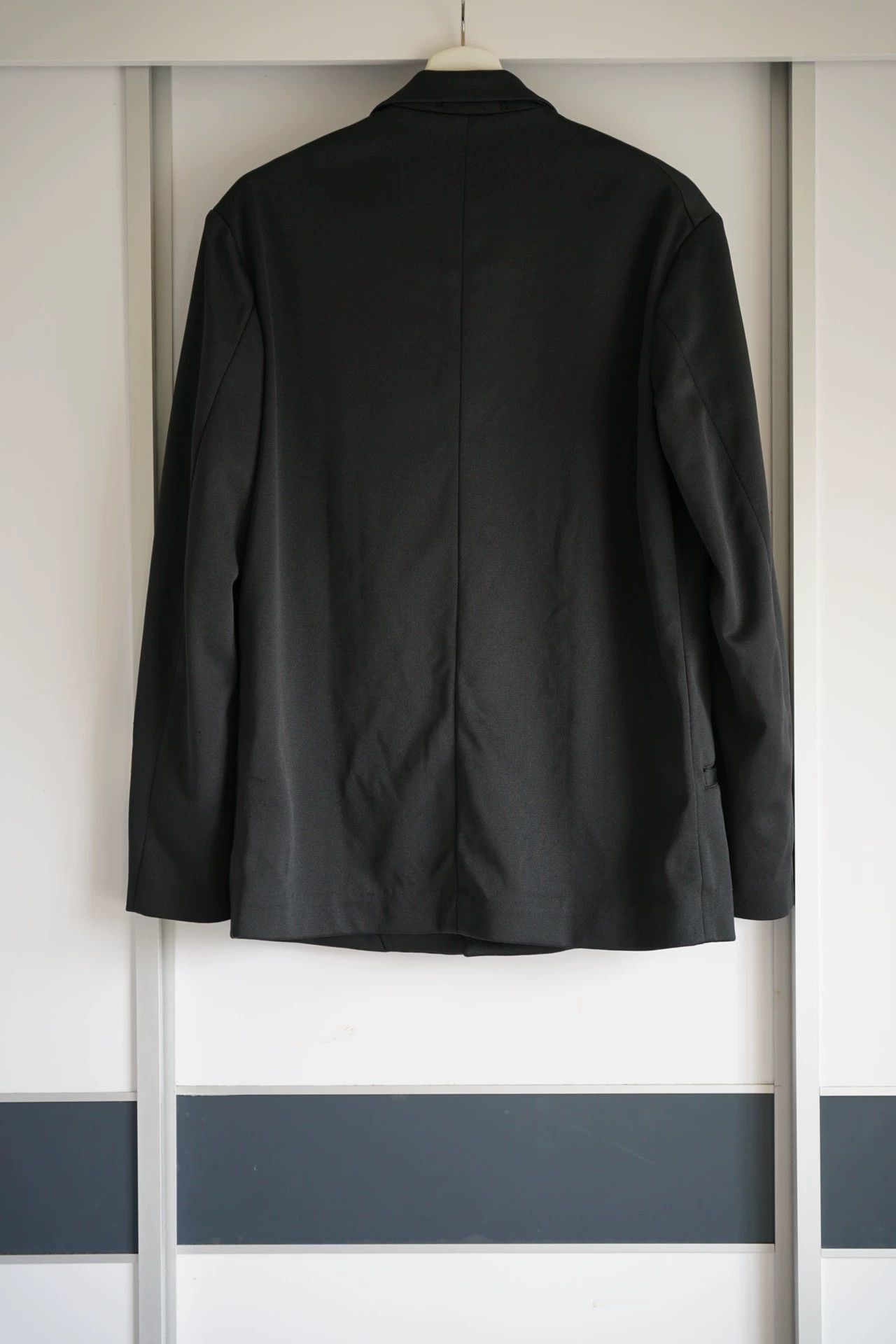 Yohji Yamamoto Black Button-Front Jacket with Embroidered Details Size US L / EU 52-54 / 3 - 2 Thumbnail