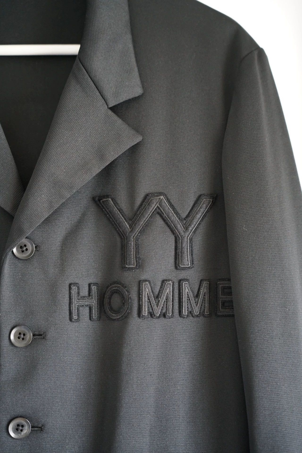 Yohji Yamamoto Black Button-Front Jacket with Embroidered Details Size US L / EU 52-54 / 3 - 3 Thumbnail