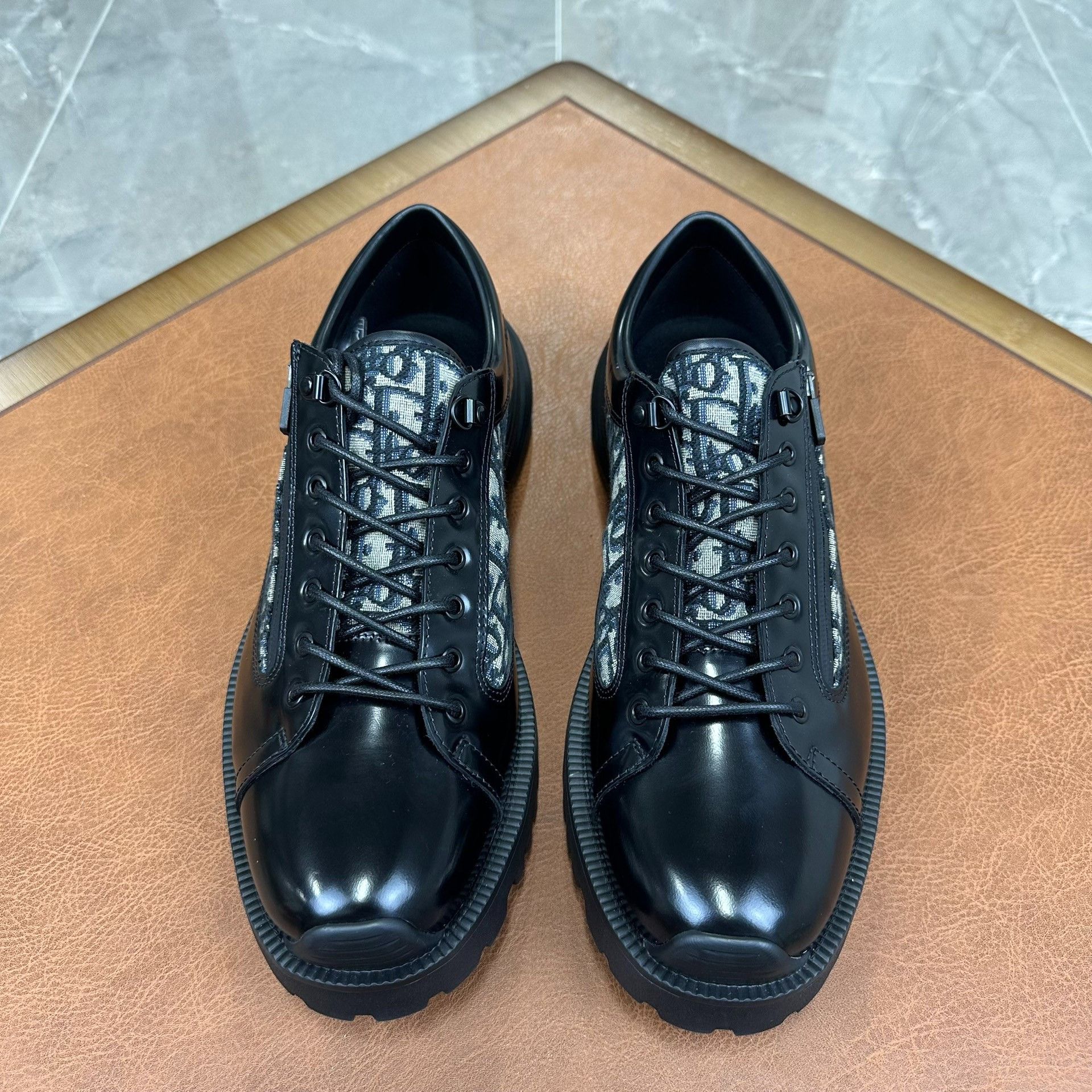 Dior Dior Leather Printed Black Lowtop Sneakers 12 Men Size US 12 / EU 45 - 2 Thumbnail
