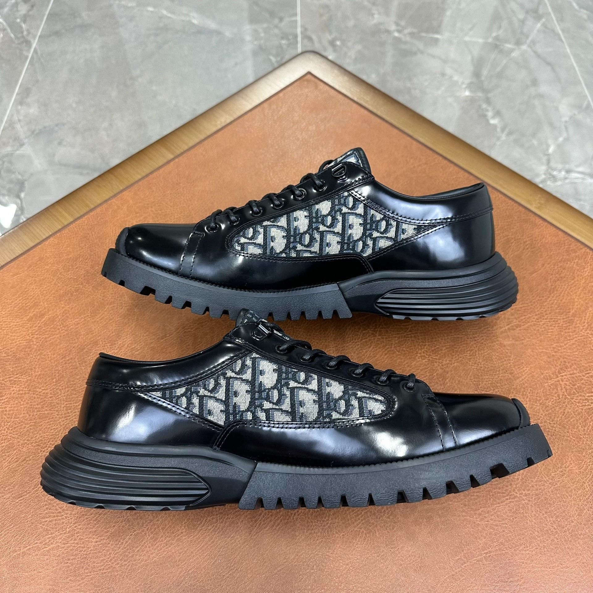 Dior Dior Leather Printed Black Lowtop Sneakers 12 Men Size US 12 / EU 45 - 5 Thumbnail
