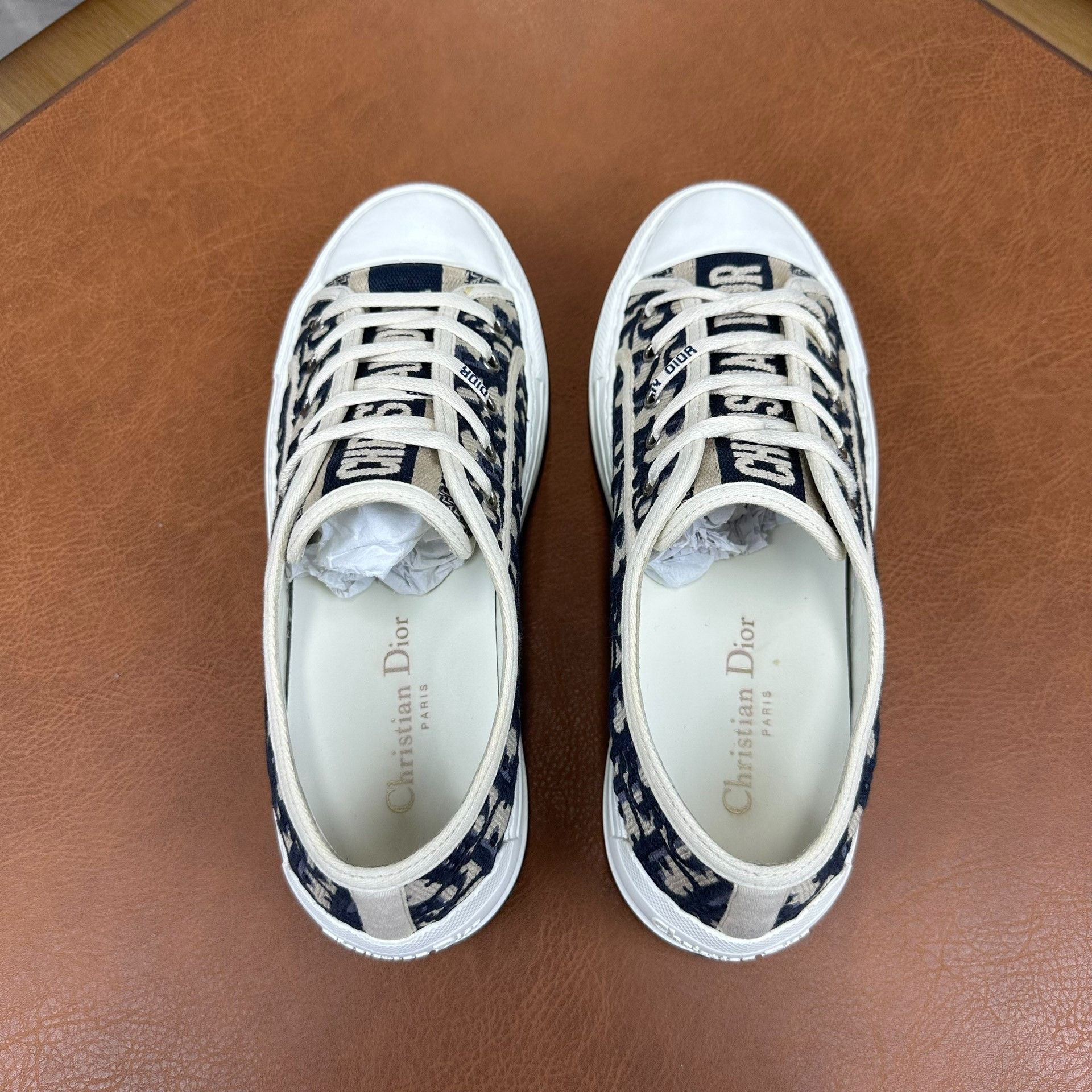 Dior Dior Embroidered Beige Lowtop Sneakers it_38-5 Women Size US 8.5 / IT 38.5 - 3 Thumbnail