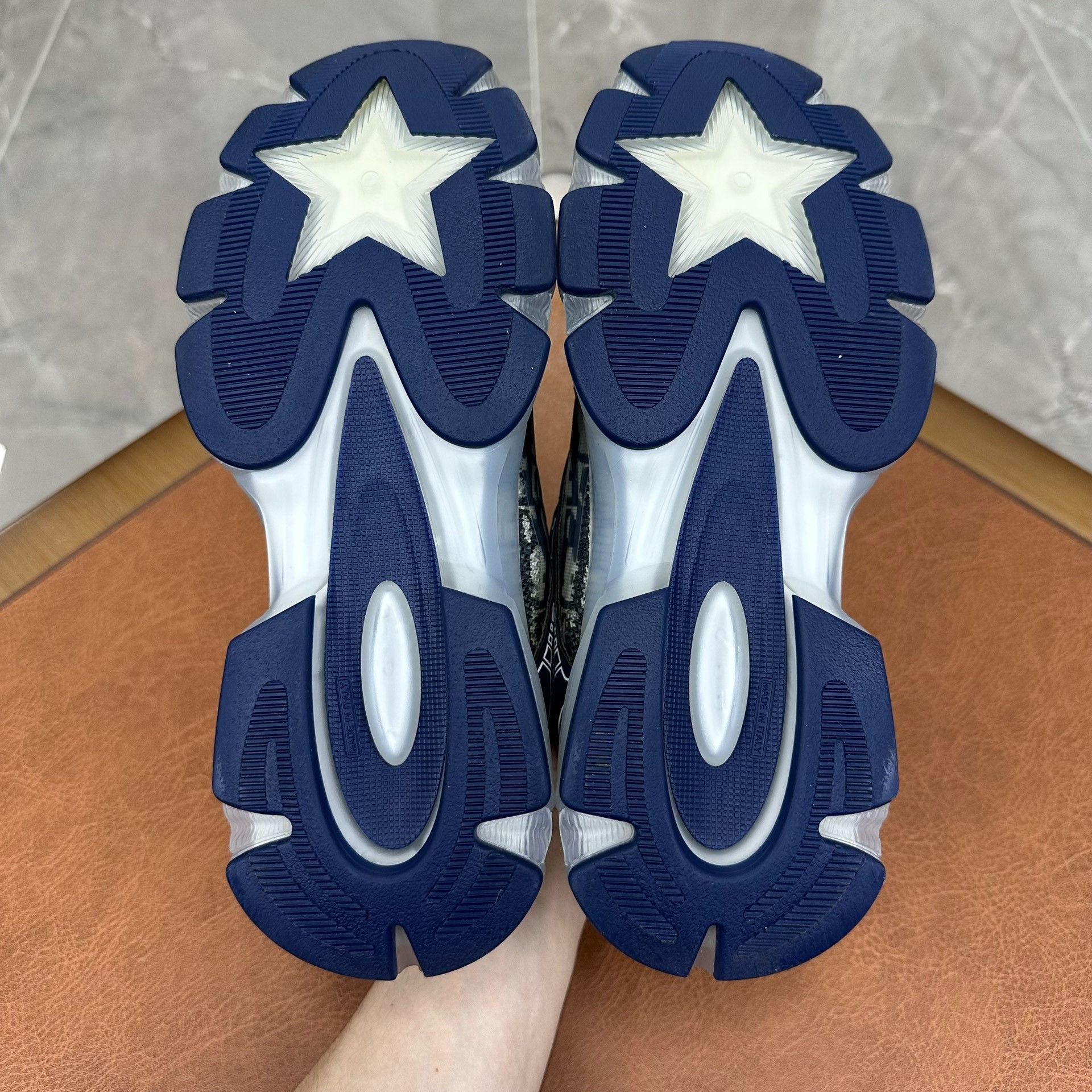 Dior Dior Printed Blue Lowtop Sneakers it_37 Women Size US 7 / IT 37 - 7 Thumbnail