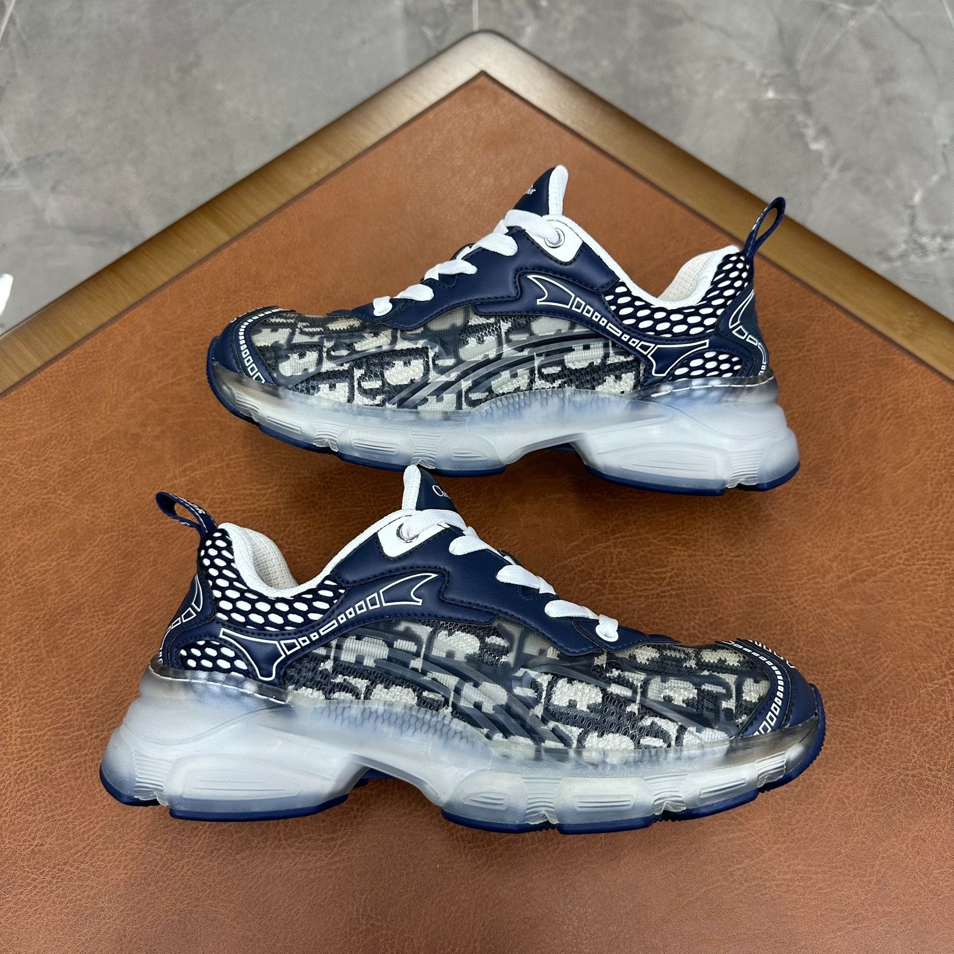 Dior Dior Printed Blue Lowtop Sneakers it_37 Women Size US 7 / IT 37 - 6 Thumbnail