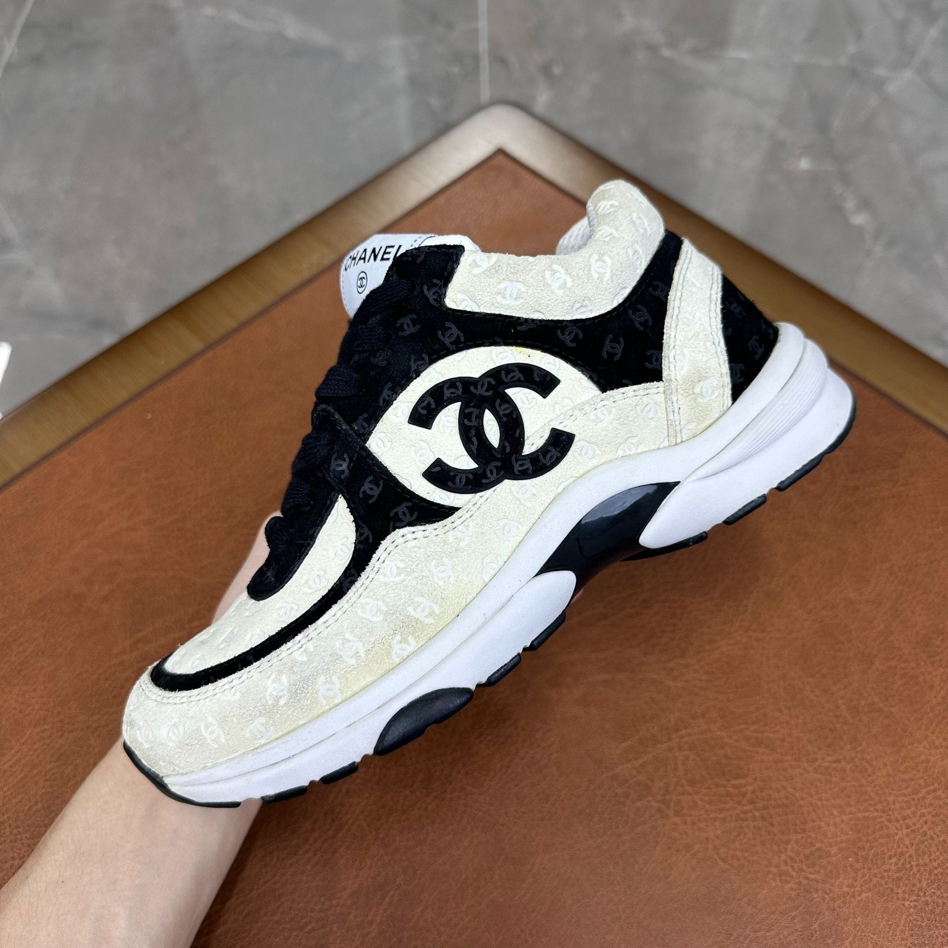 Chanel Chanel Casual Black Lowtop Sneakers it_36 Women Size US 6 / IT 36 - 7 Thumbnail
