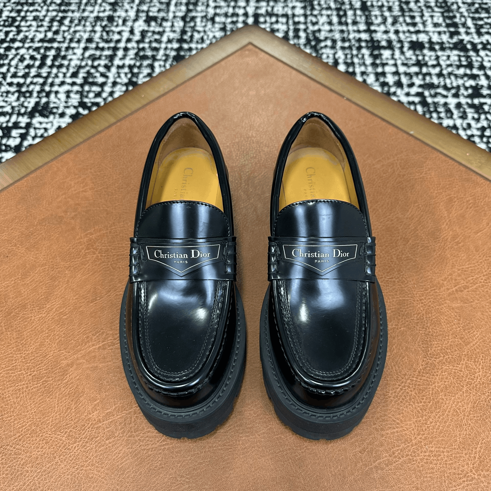 Dior Dior Casual Black Lowtop Sneakers it_35-5 Women Size US 5.5 / IT 35.5 - 2 Thumbnail