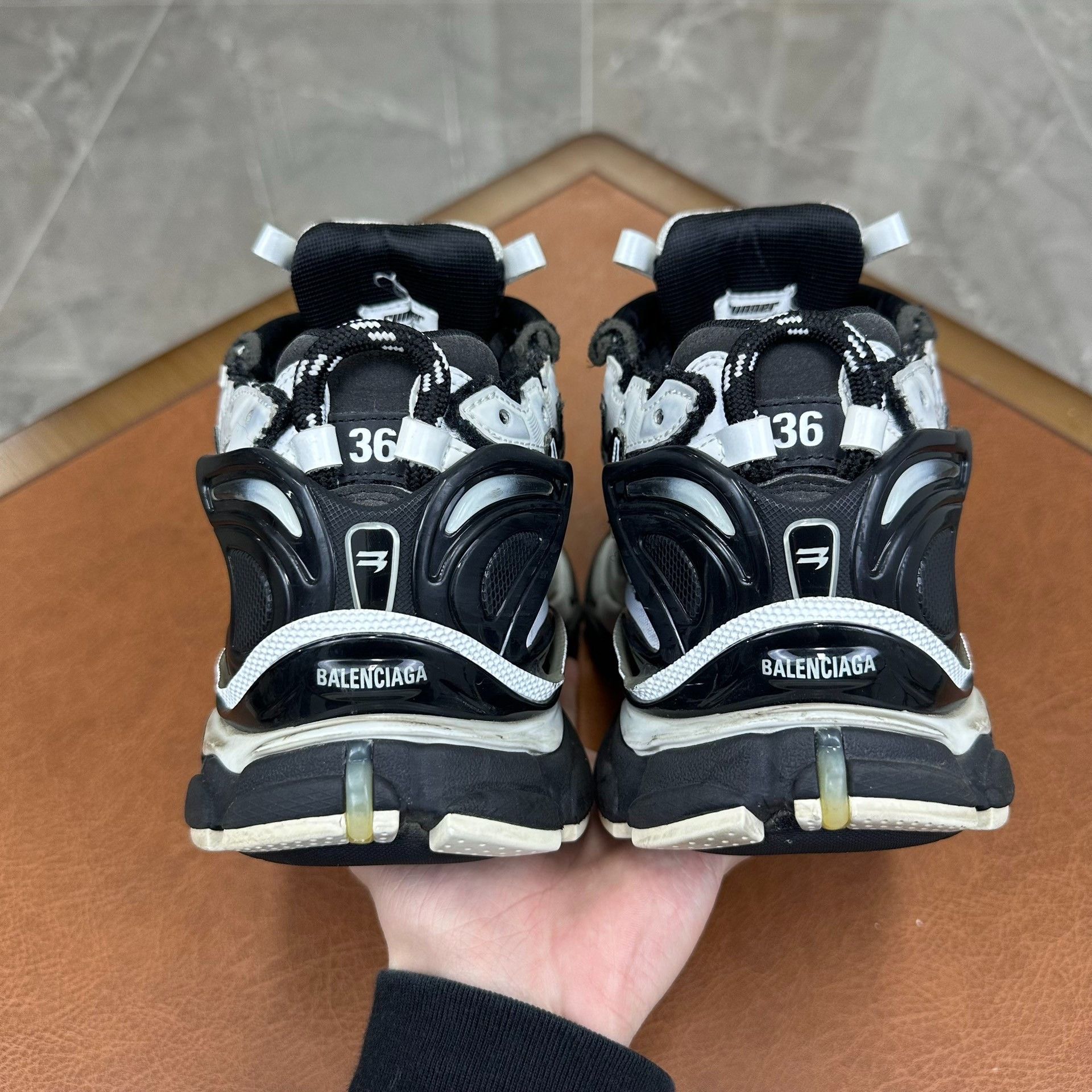 Balenciaga Balenciaga Running Black Lowtop Sneakers it_36 Women Size US 6 / IT 36 - 5 Thumbnail
