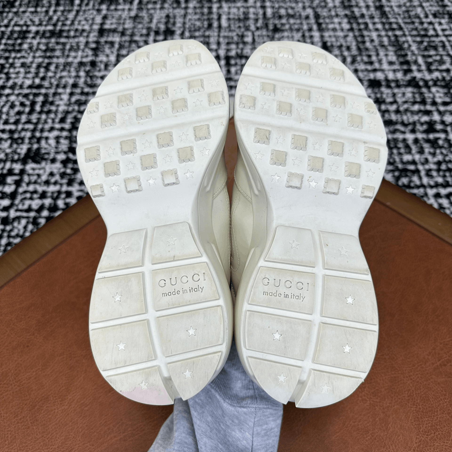 Gucci Gucci Retro White Lowtop Sneakers it_37 Women Size US 7 / IT 37 - 9 Thumbnail