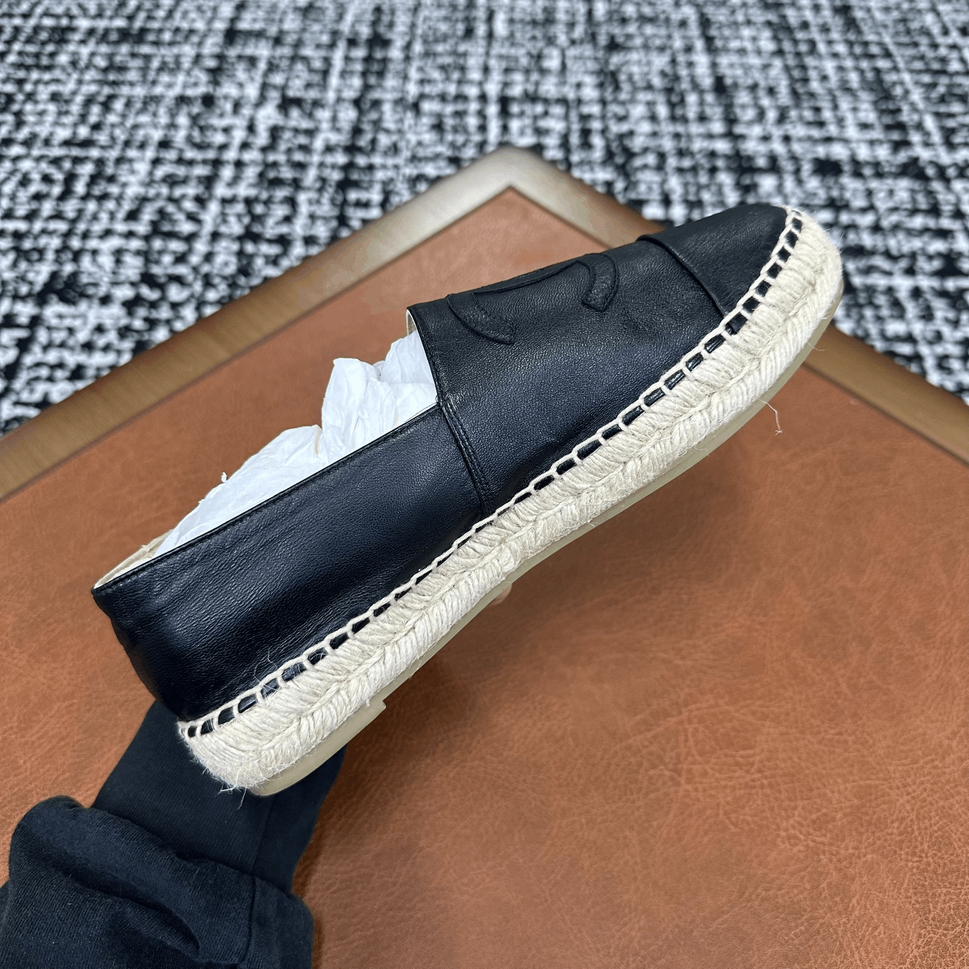 Chanel Chanel Lowtop Sneakers it_38 Women Size US 8 / IT 38 - 7 Thumbnail
