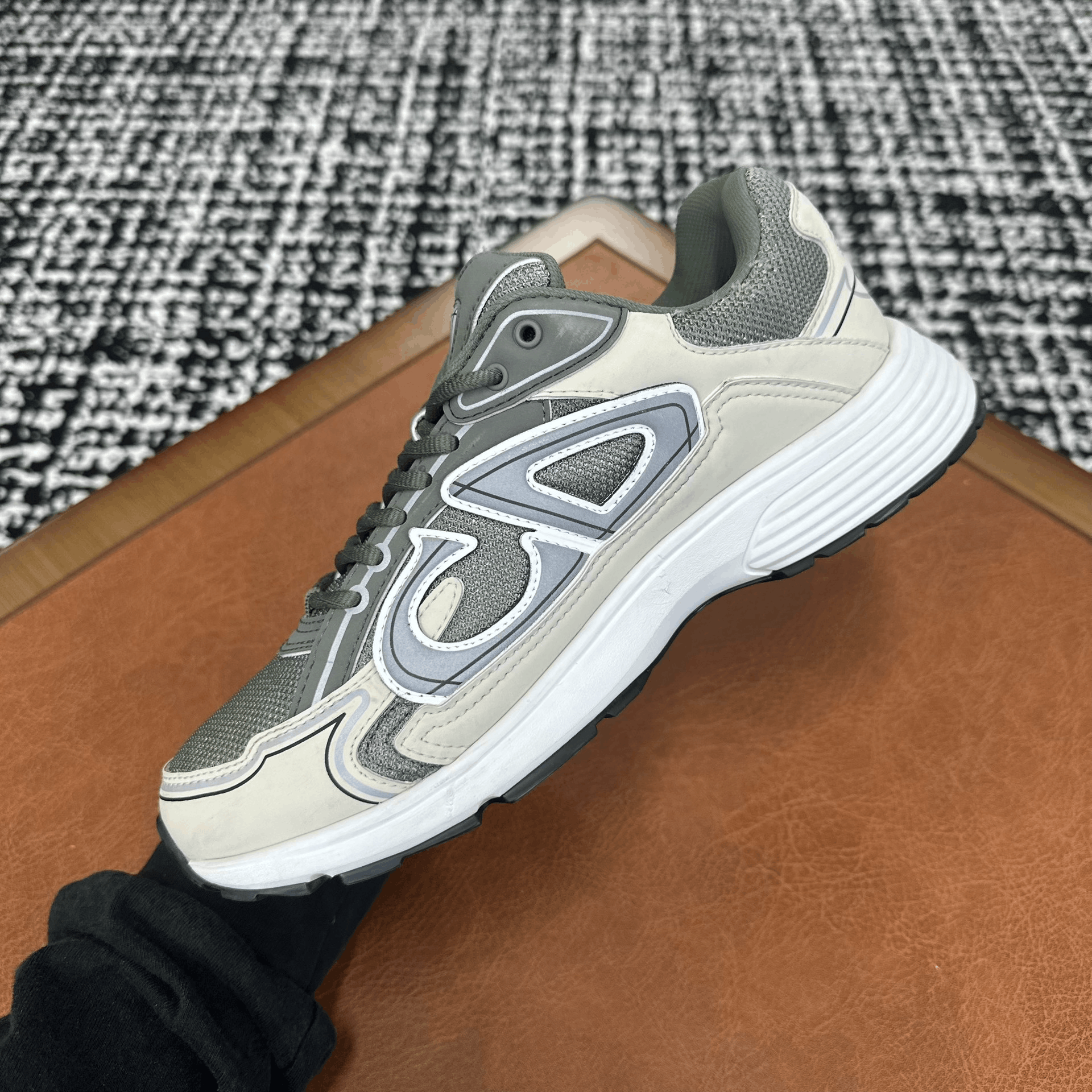 Dior Dior Leather Lowtop Sneakers 7 Men Size US 7 / EU 40 - 8 Thumbnail