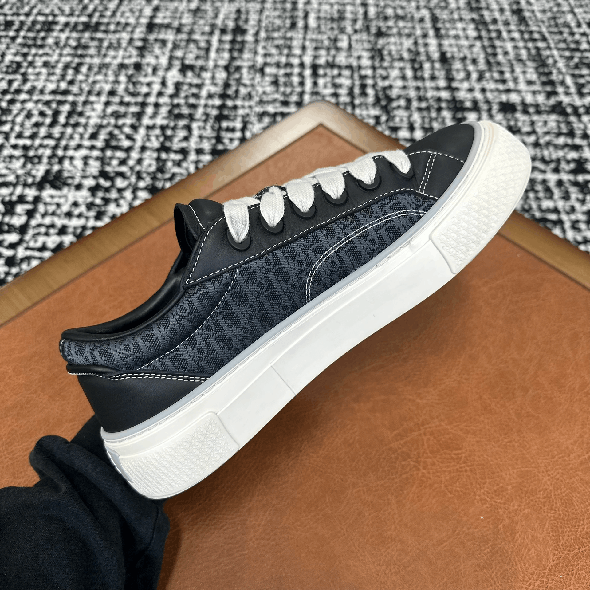 Dior Dior Casual Black Lowtop Sneakers 8 Men Size US 8 / EU 41 - 5 Thumbnail