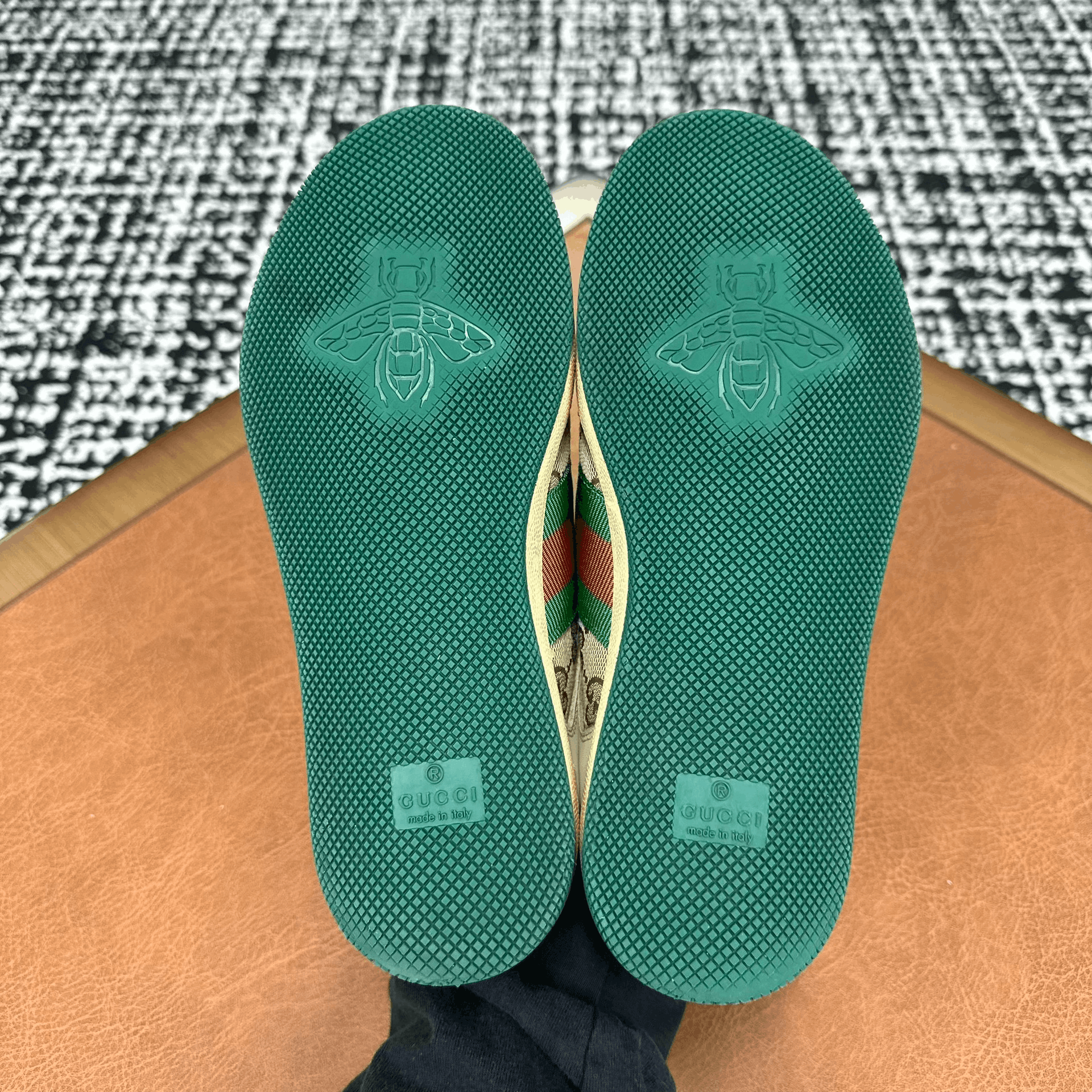 Gucci Gucci Canvas Green Lowtop Sneakers it_36-5 Women Size US 6.5 / IT 36.5 - 9 Thumbnail