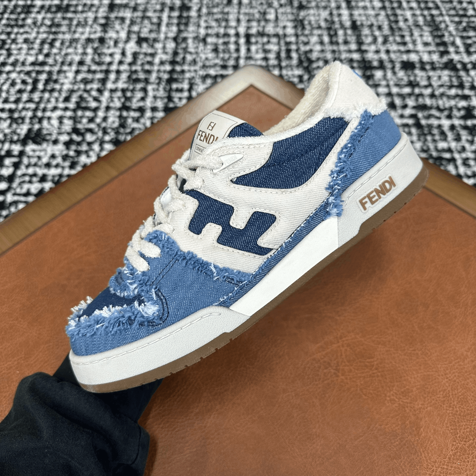 Fendi Fendi Denim Blue Lowtop Sneakers 6 Men Size US 6 / EU 39 - 4 Thumbnail