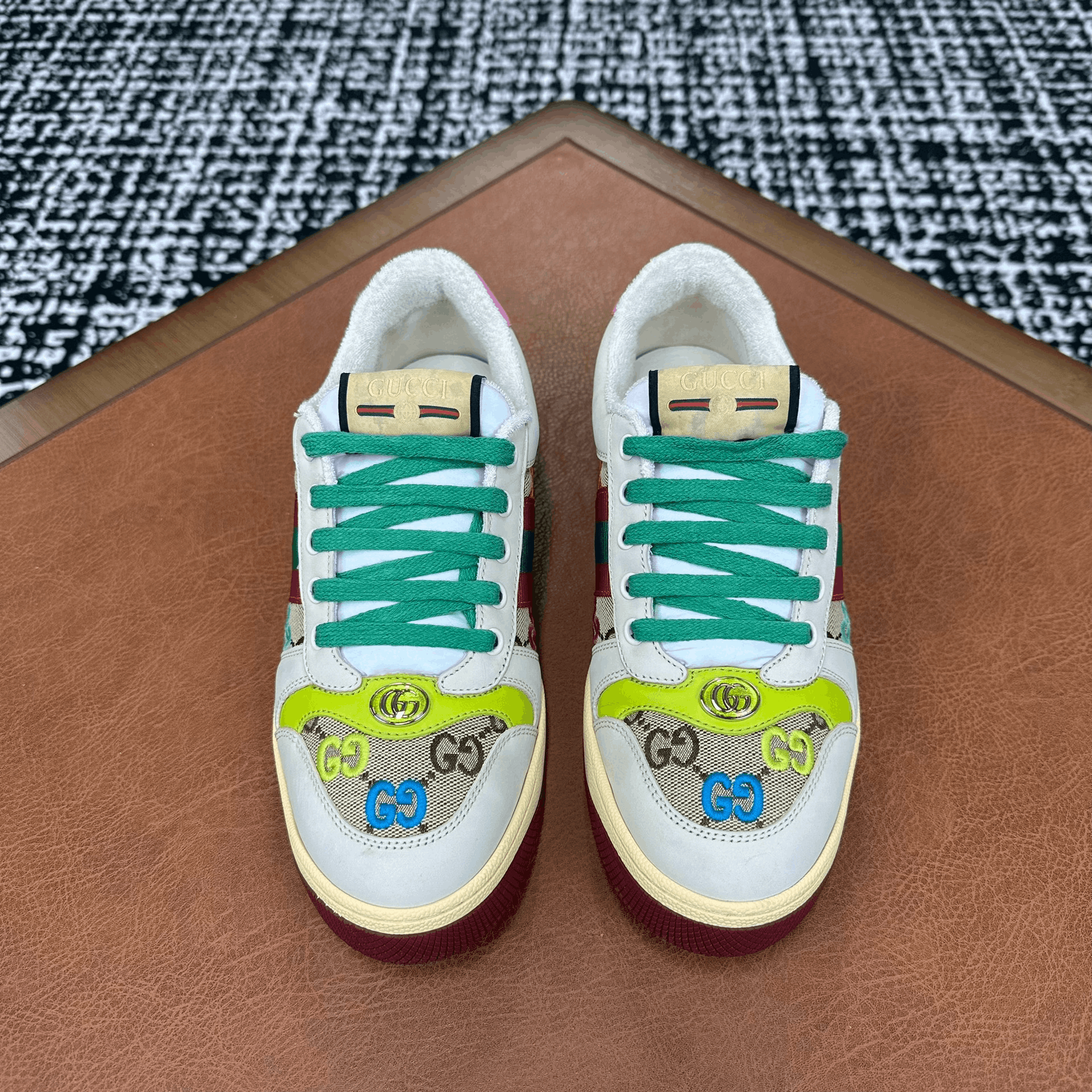 Gucci Gucci Canvas Embroidered Lowtop Sneakers it_38 Women Size US 8 / IT 38 - 2 Thumbnail
