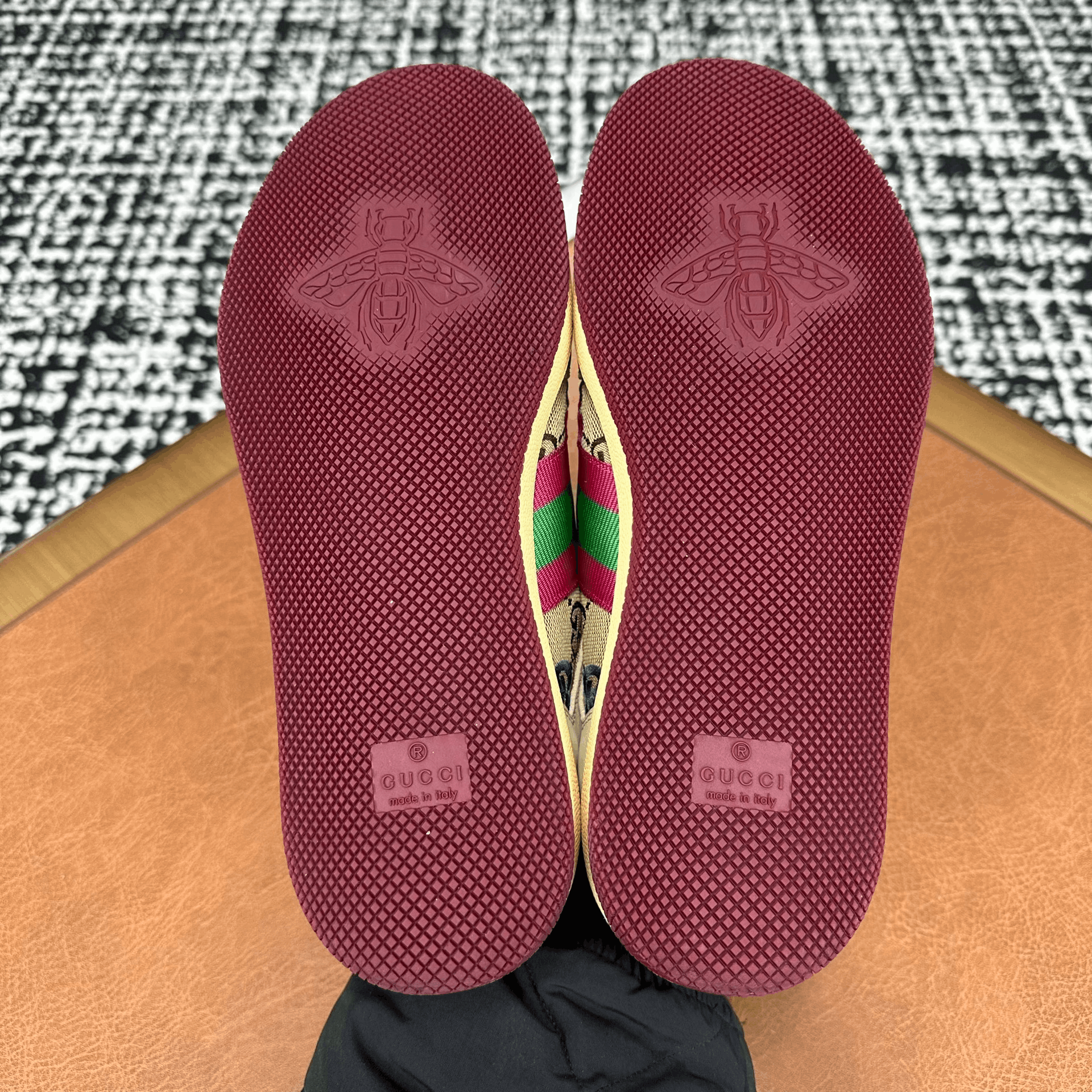 Gucci Gucci Canvas Embroidered Lowtop Sneakers it_38 Women Size US 8 / IT 38 - 4 Thumbnail