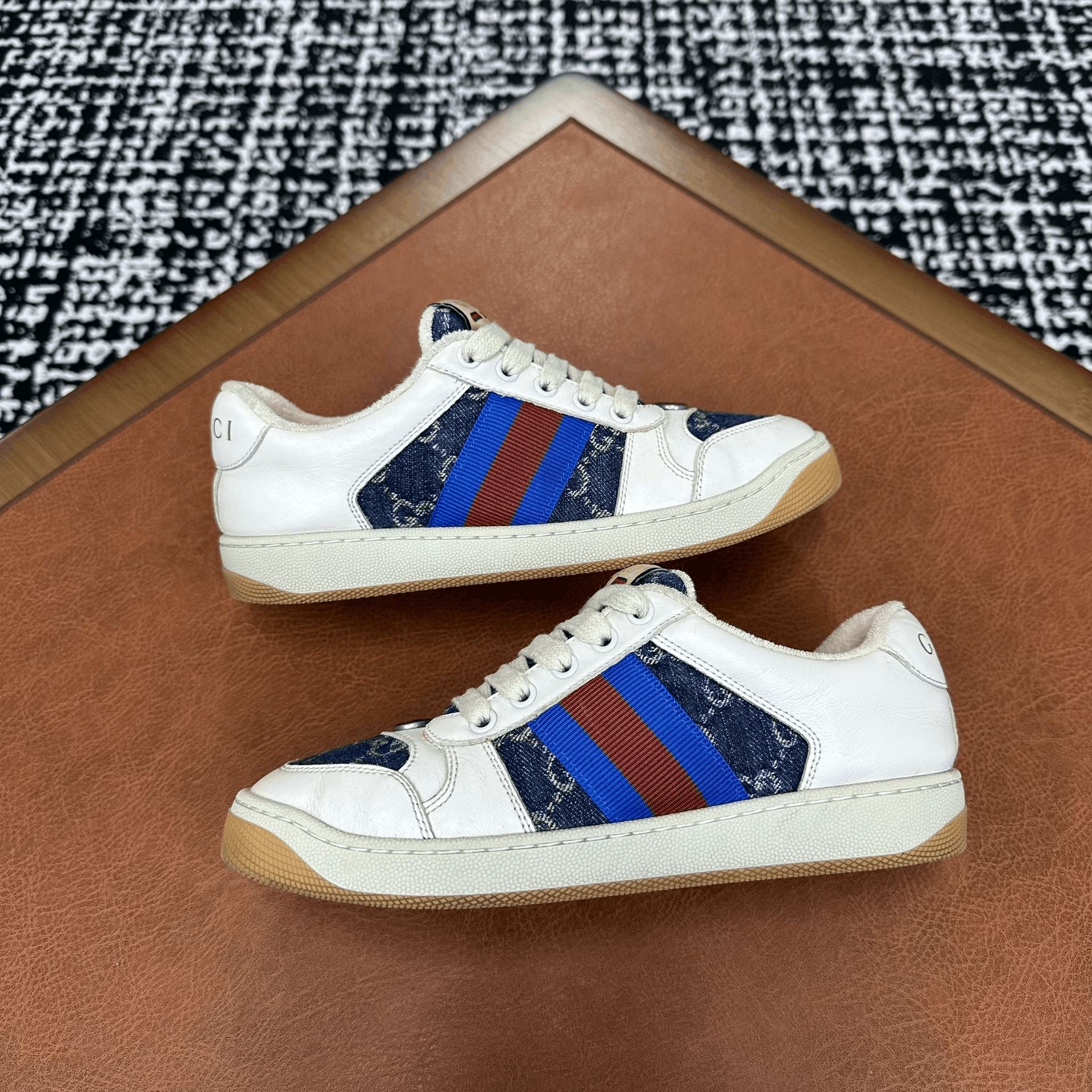 Gucci Gucci Blue Lowtop Sneakers it_35-5 Women Size US 5.5 / IT 35.5 - 3 Thumbnail