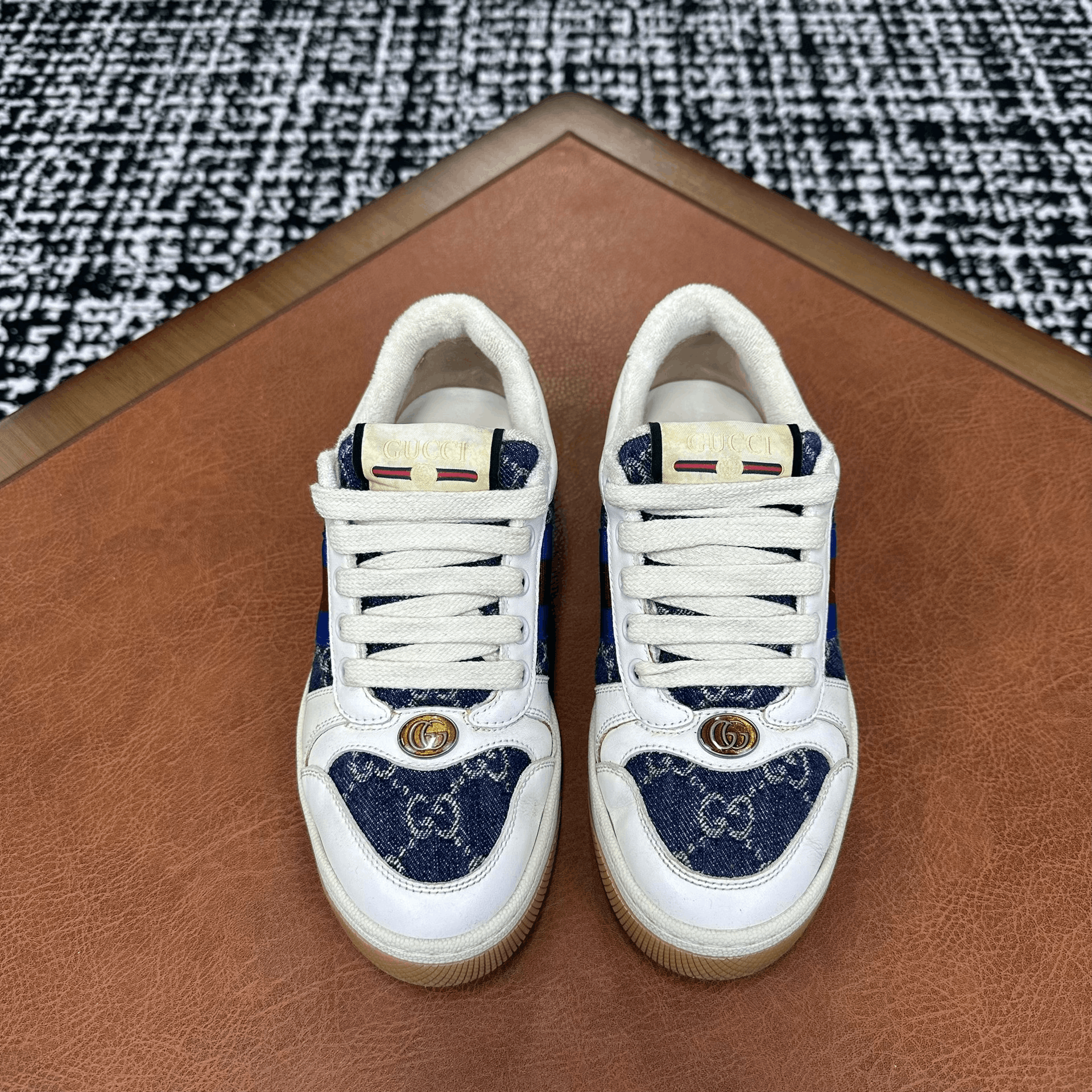 Gucci Gucci Blue Lowtop Sneakers it_35-5 Women Size US 5.5 / IT 35.5 - 2 Thumbnail