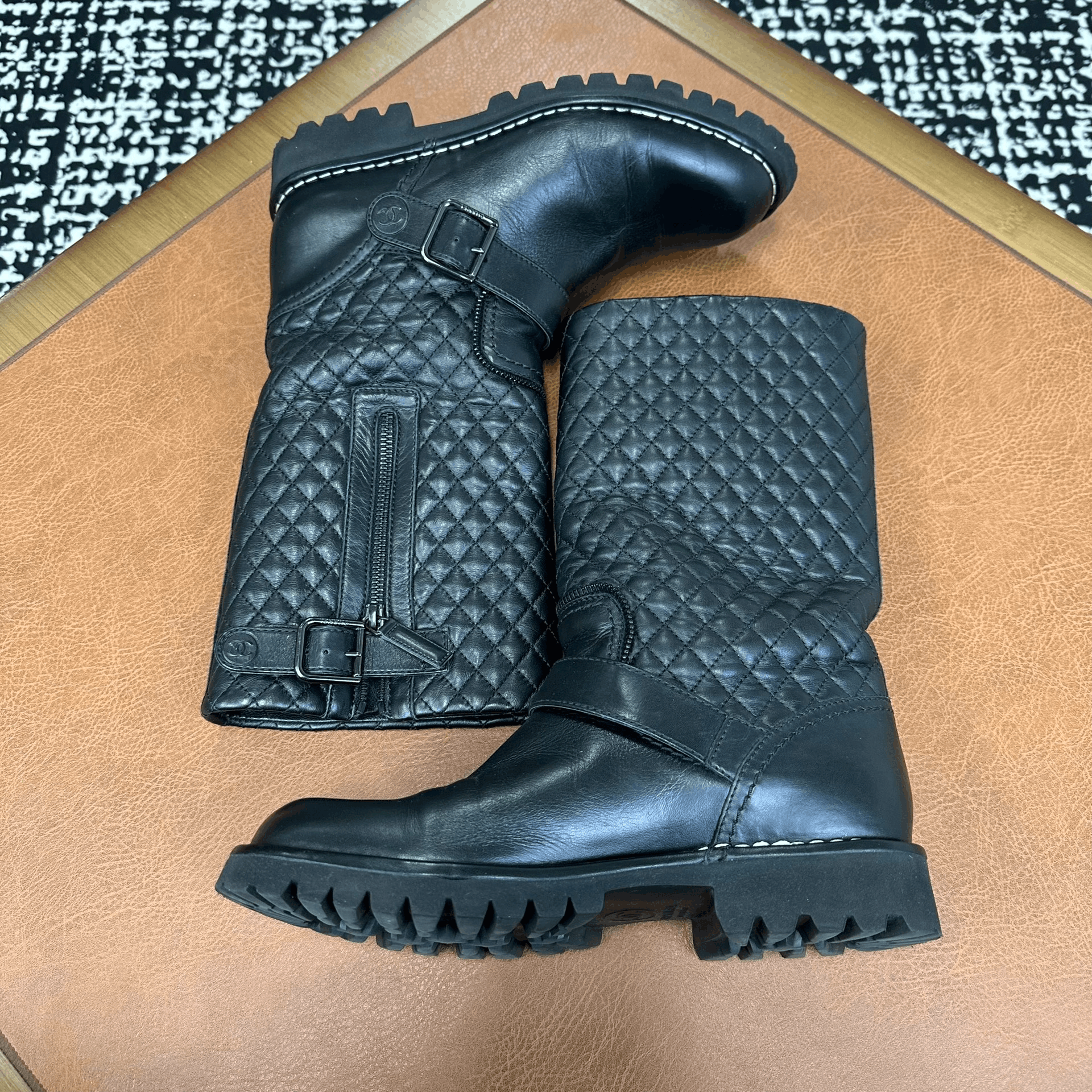 Chanel Chanel Quilted Black Boots it_37-5 Women Size US 7.5 / IT 37.5 - 3 Thumbnail