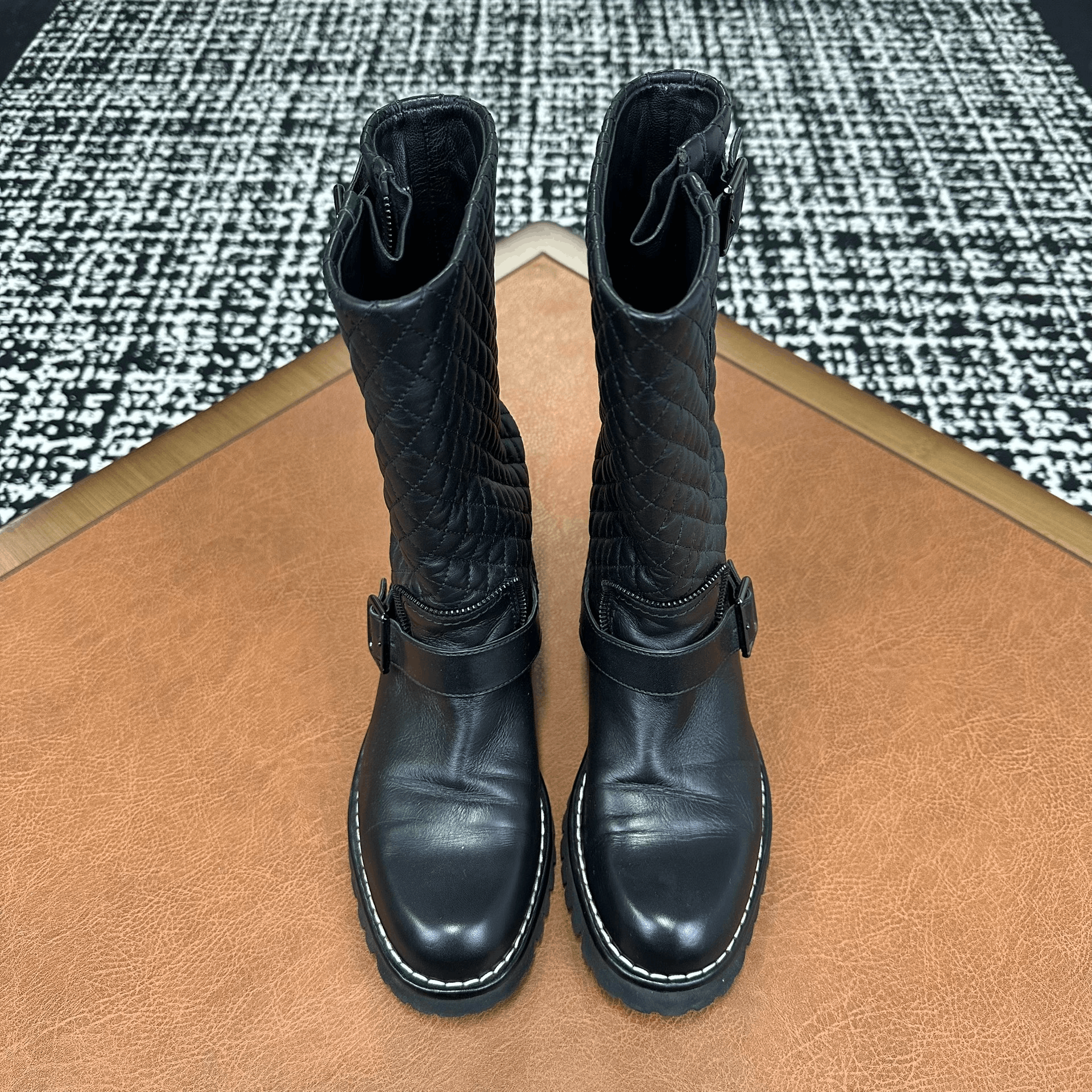 Chanel Chanel Quilted Black Boots it_37-5 Women Size US 7.5 / IT 37.5 - 2 Thumbnail