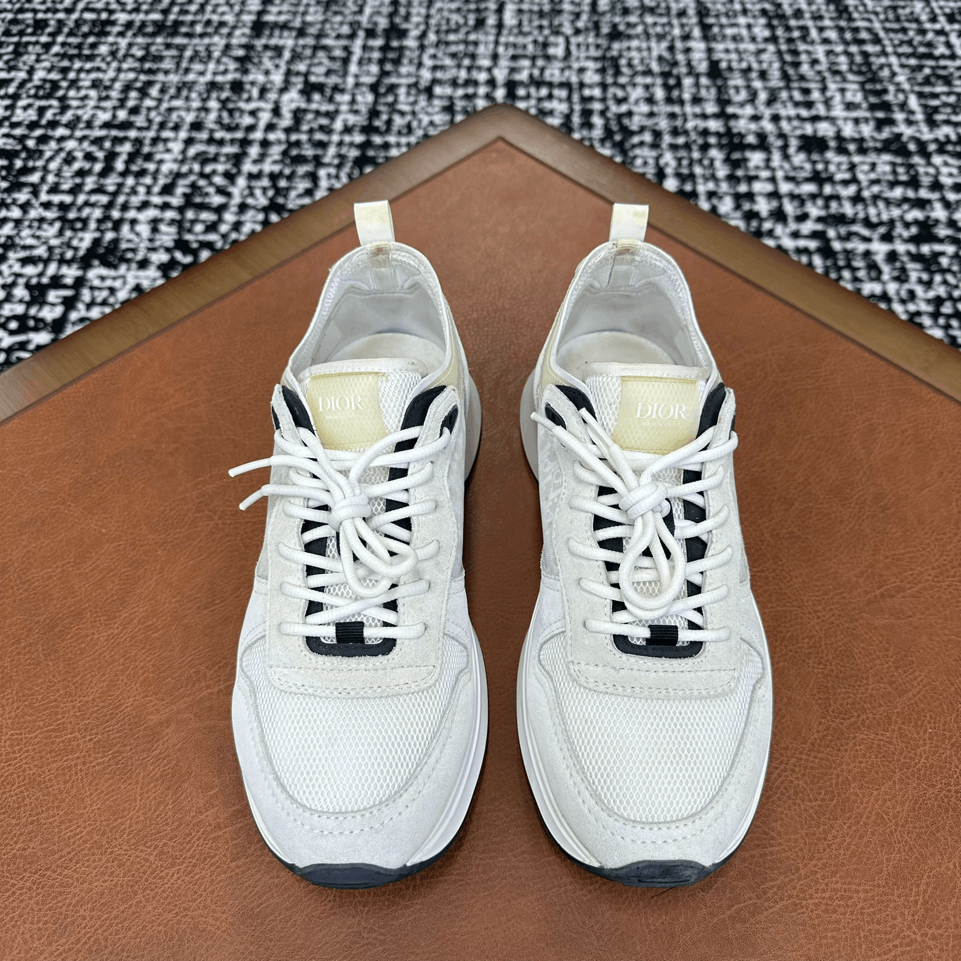 Dior Dior Casual White Lowtop Sneakers 7 Men Size US 7 / EU 40 - 5 Thumbnail