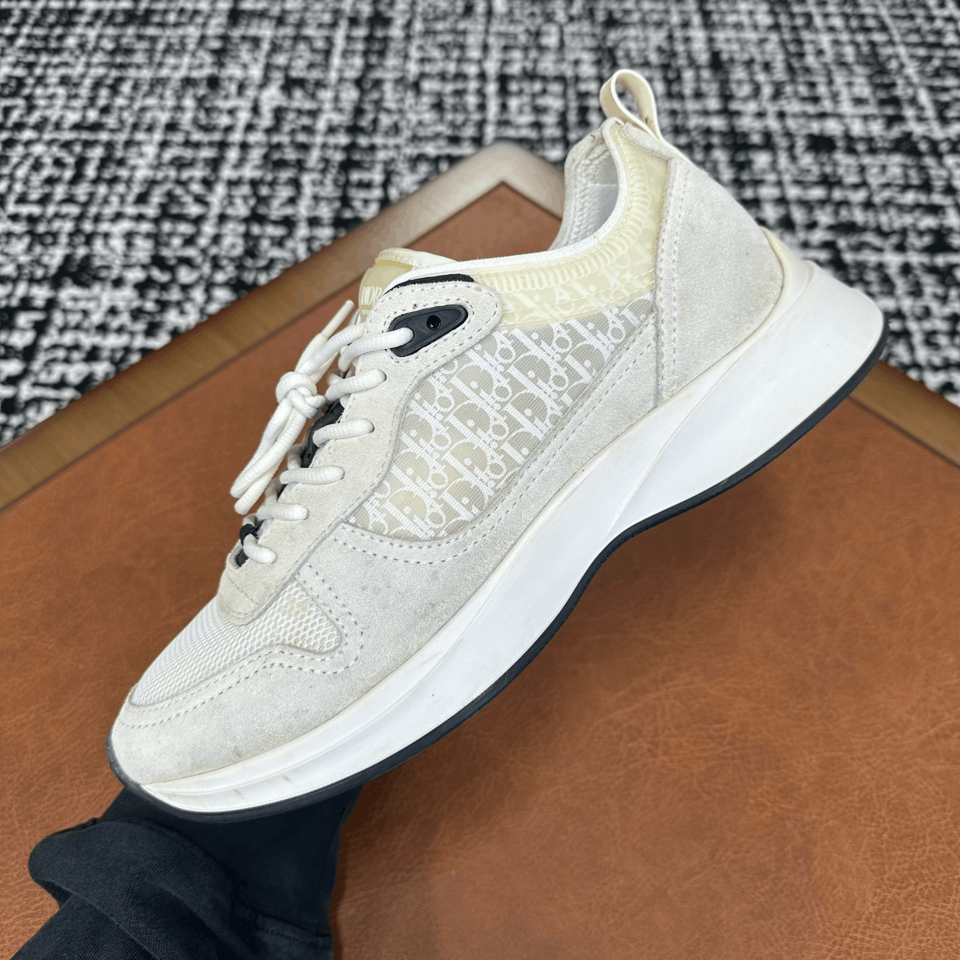 Dior Dior Casual White Lowtop Sneakers 7 Men Size US 7 / EU 40 - 4 Thumbnail