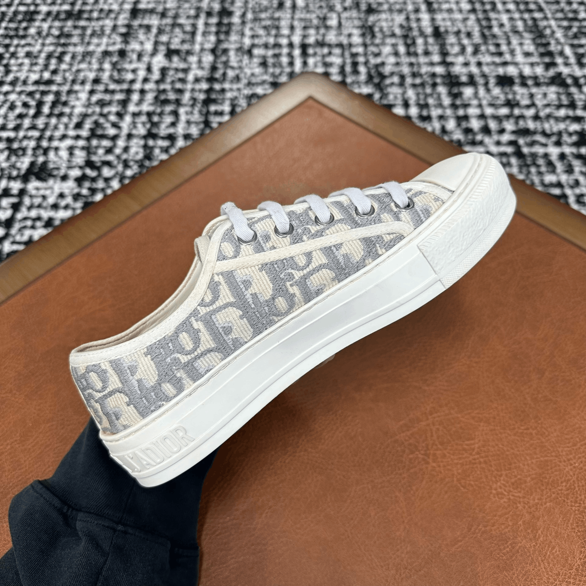 Dior Dior Cotton Gray Lowtop Sneakers it_36 Women Size US 6 / IT 36 - 7 Thumbnail
