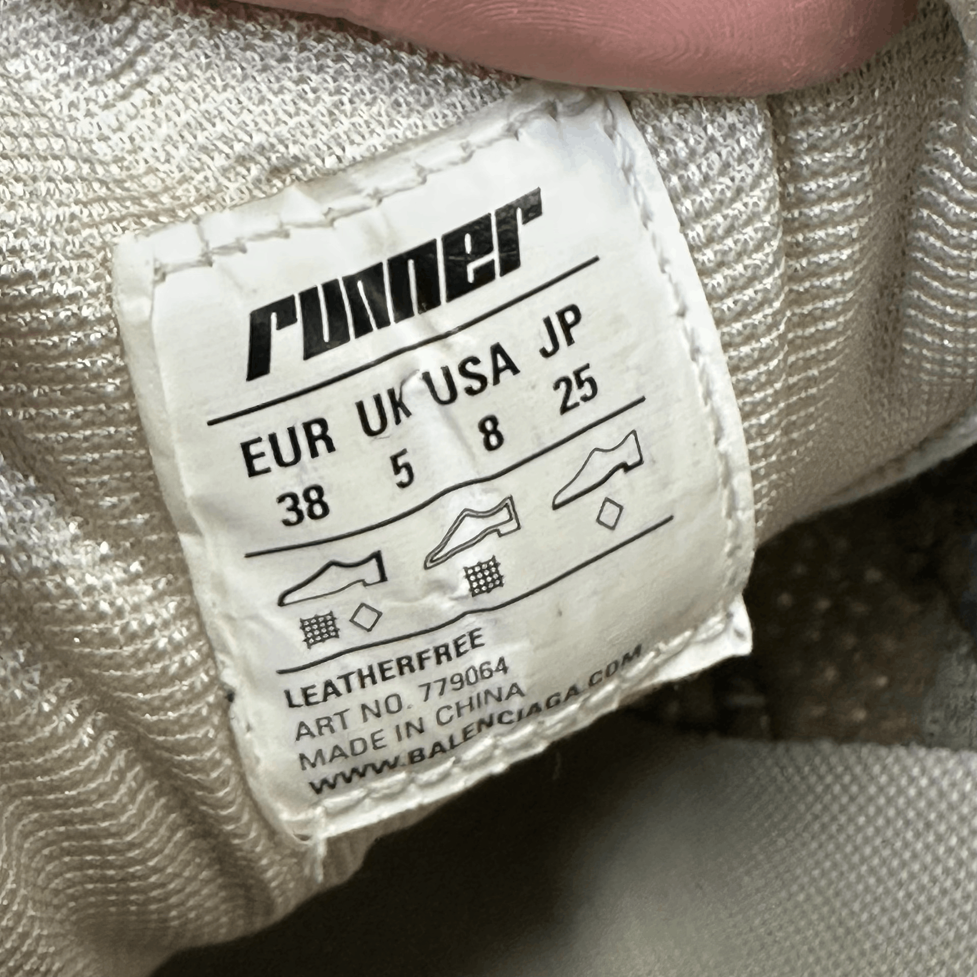 Balenciaga Balenciaga Running White Lowtop Sneakers it_38 Women Size US 8 / IT 38 - 9 Thumbnail