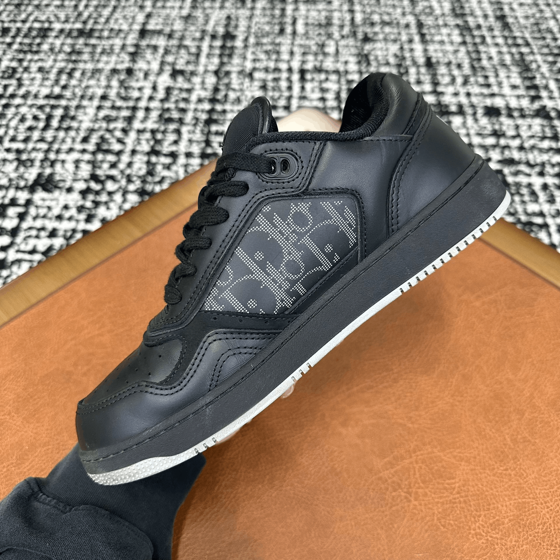 Dior Dior Leather Black Lowtop Sneakers 6 Men Size US 6 / EU 39 - 8 Thumbnail