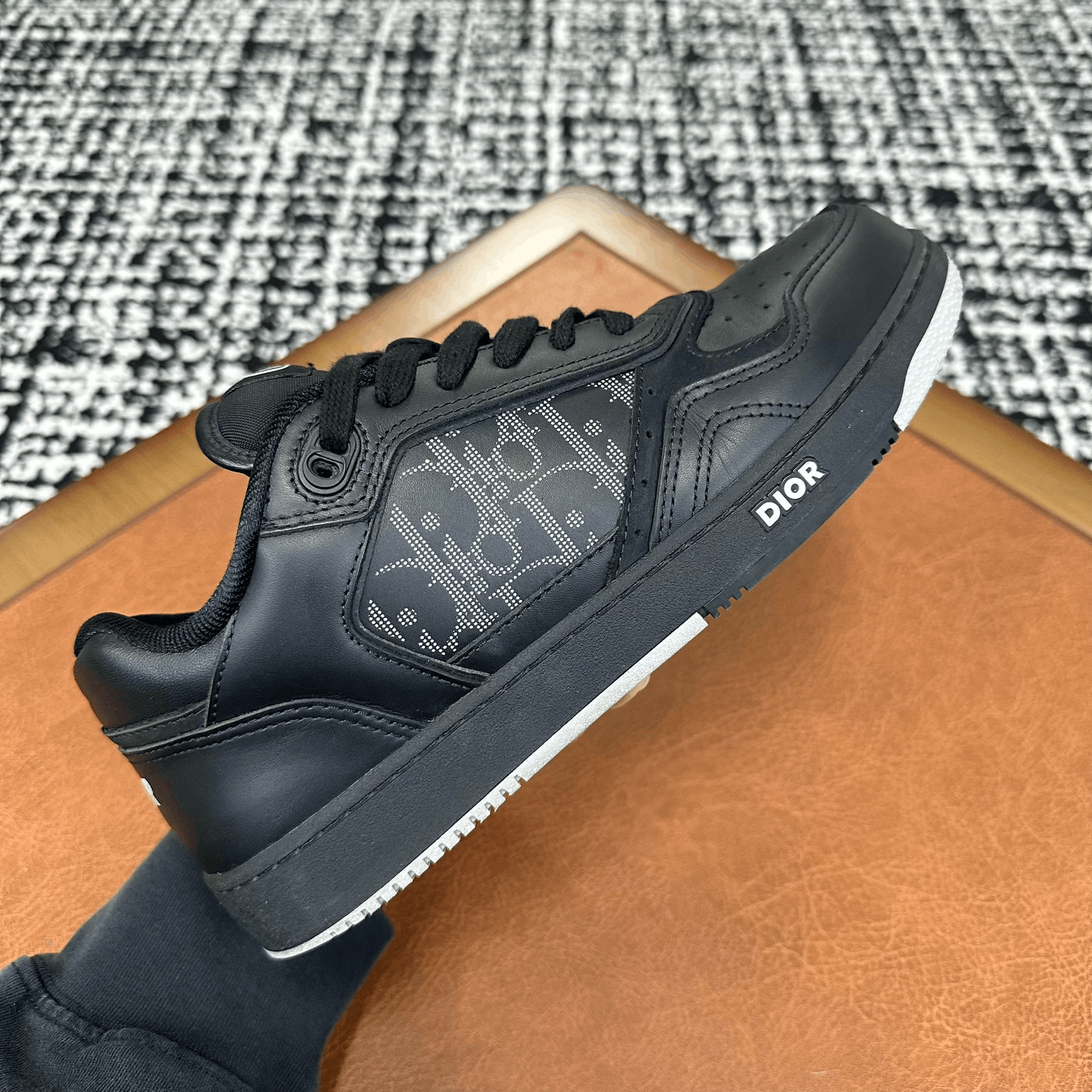 Dior Dior Leather Black Lowtop Sneakers 6 Men Size US 6 / EU 39 - 9 Thumbnail