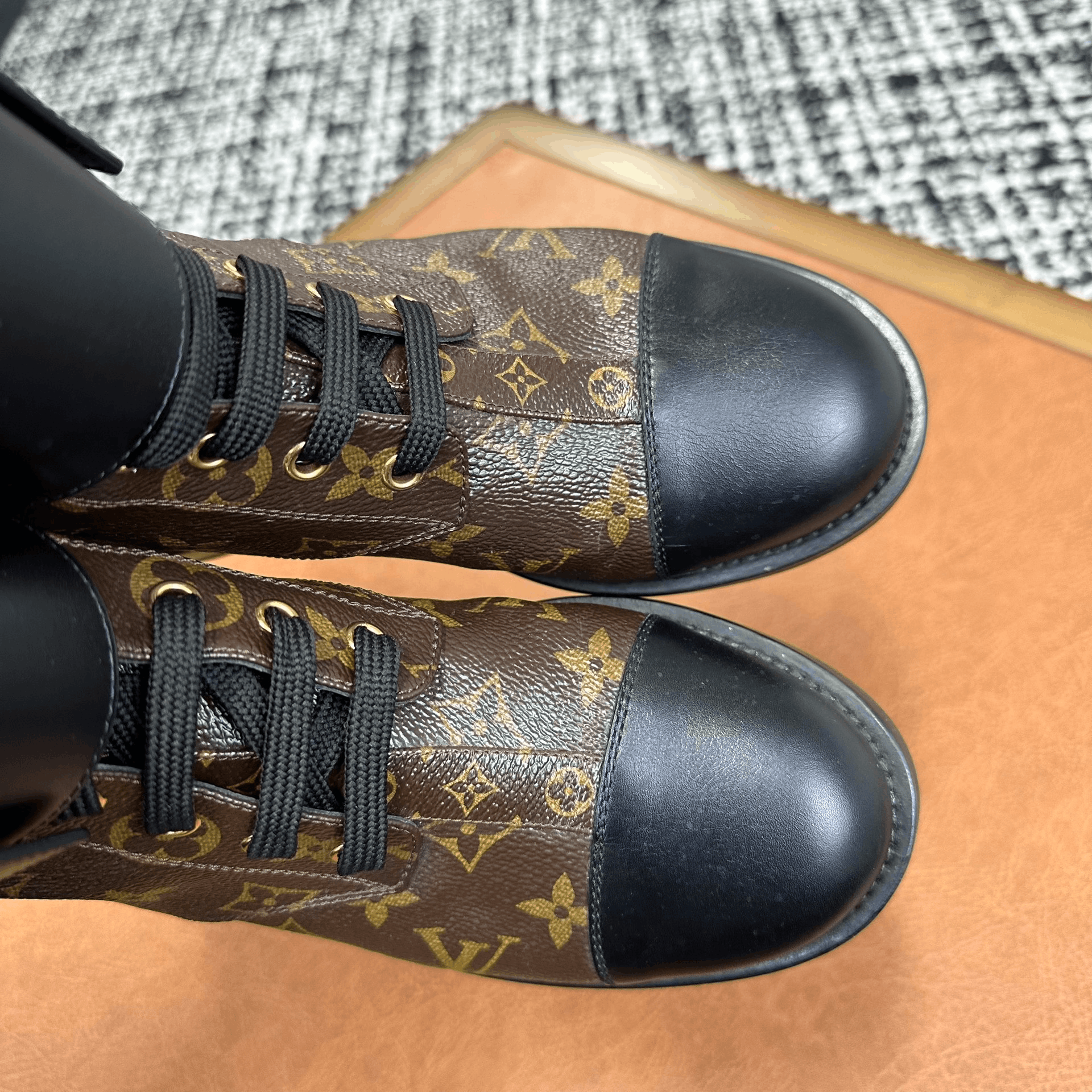 Louis Vuitton Louis Vuitton Brown Boots it_36 Women Size US 6 / IT 36 - 9 Thumbnail