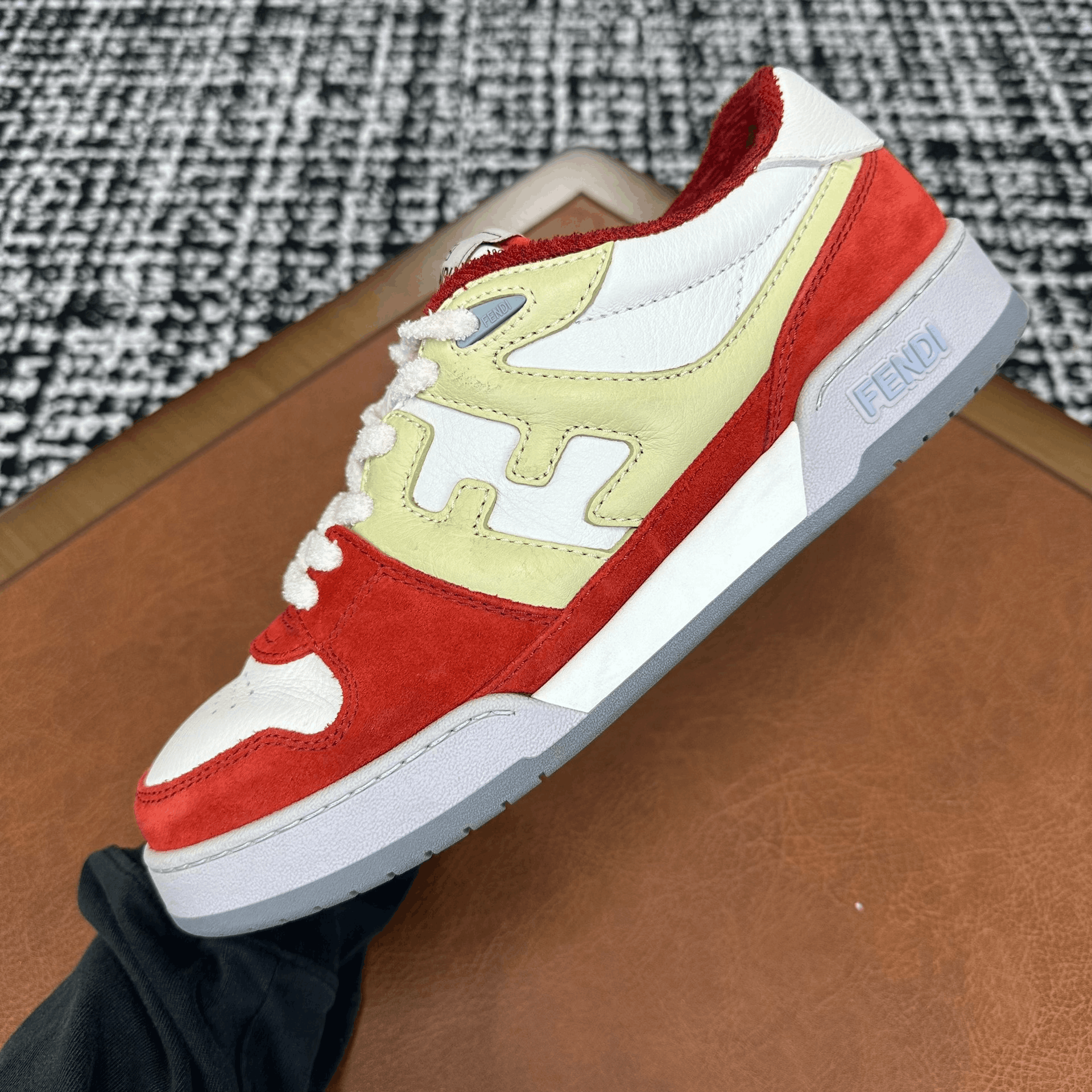 Fendi Fendi Suede Red Lowtop Sneakers 9 Men Size US 9 / EU 42 - 4 Thumbnail