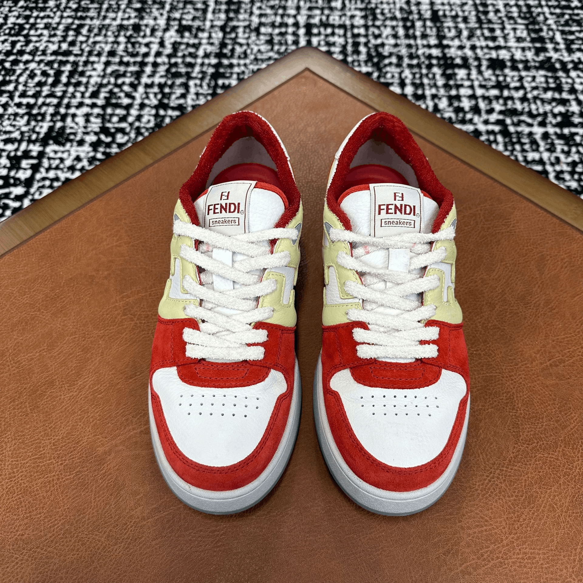 Fendi Fendi Suede Red Lowtop Sneakers 9 Men Size US 9 / EU 42 - 2 Thumbnail