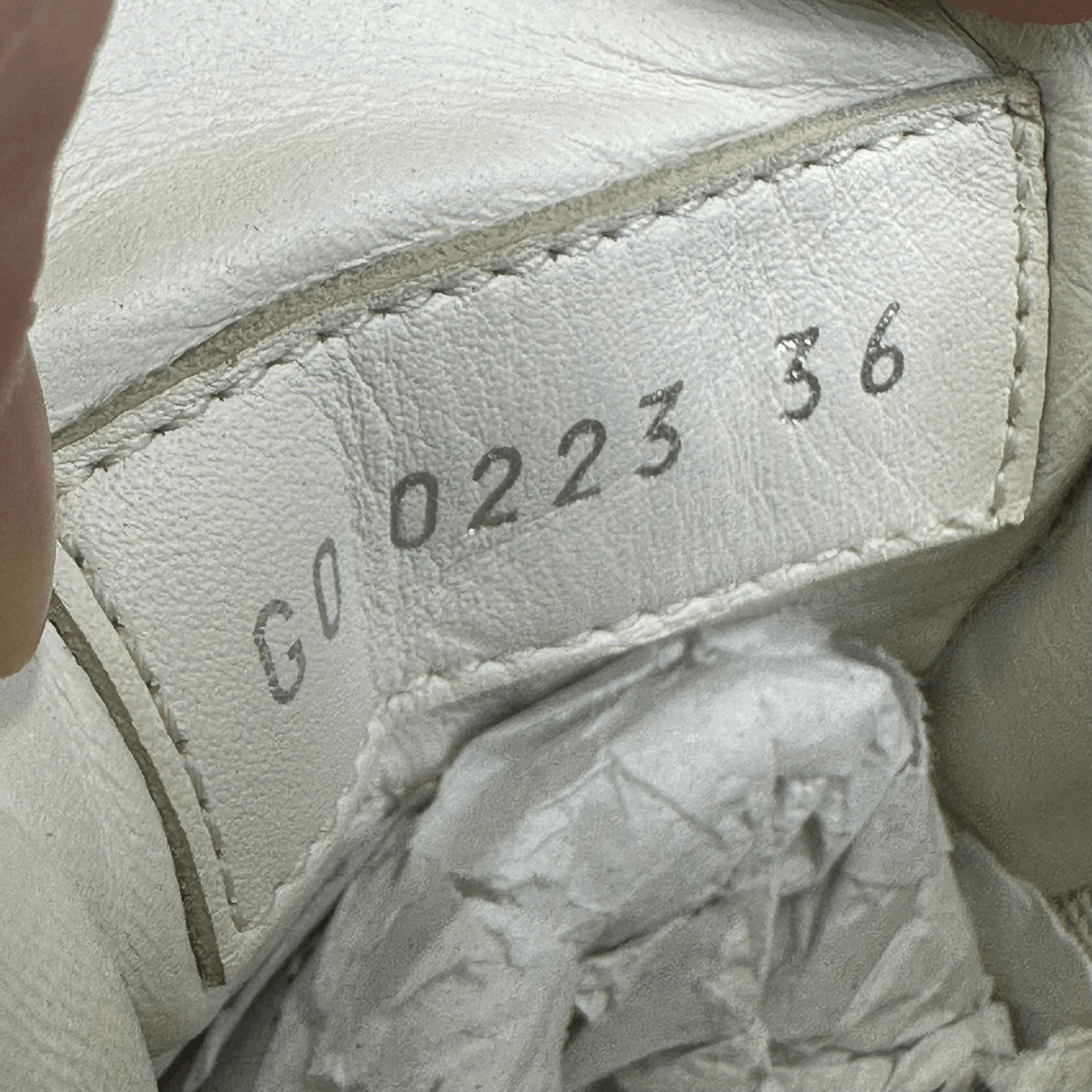 Louis Vuitton Louis Vuitton Brown Lowtop Sneakers it_36 Women Size US 6 / IT 36 - 9 Thumbnail