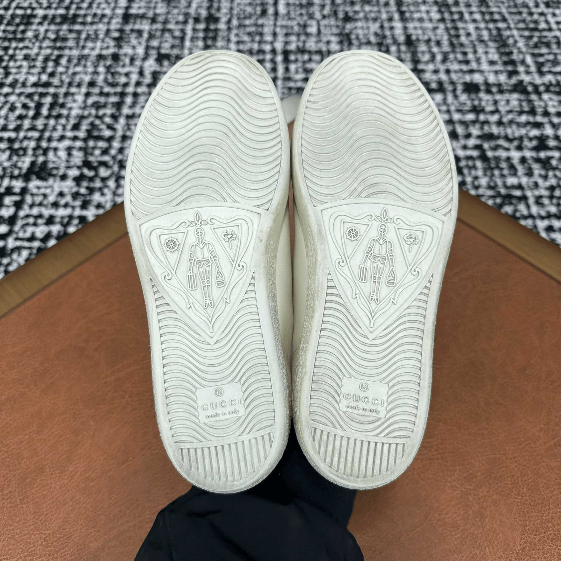 Gucci Gucci Beige Lowtop Sneakers it_36 Women Size US 6 / IT 36 - 7 Thumbnail