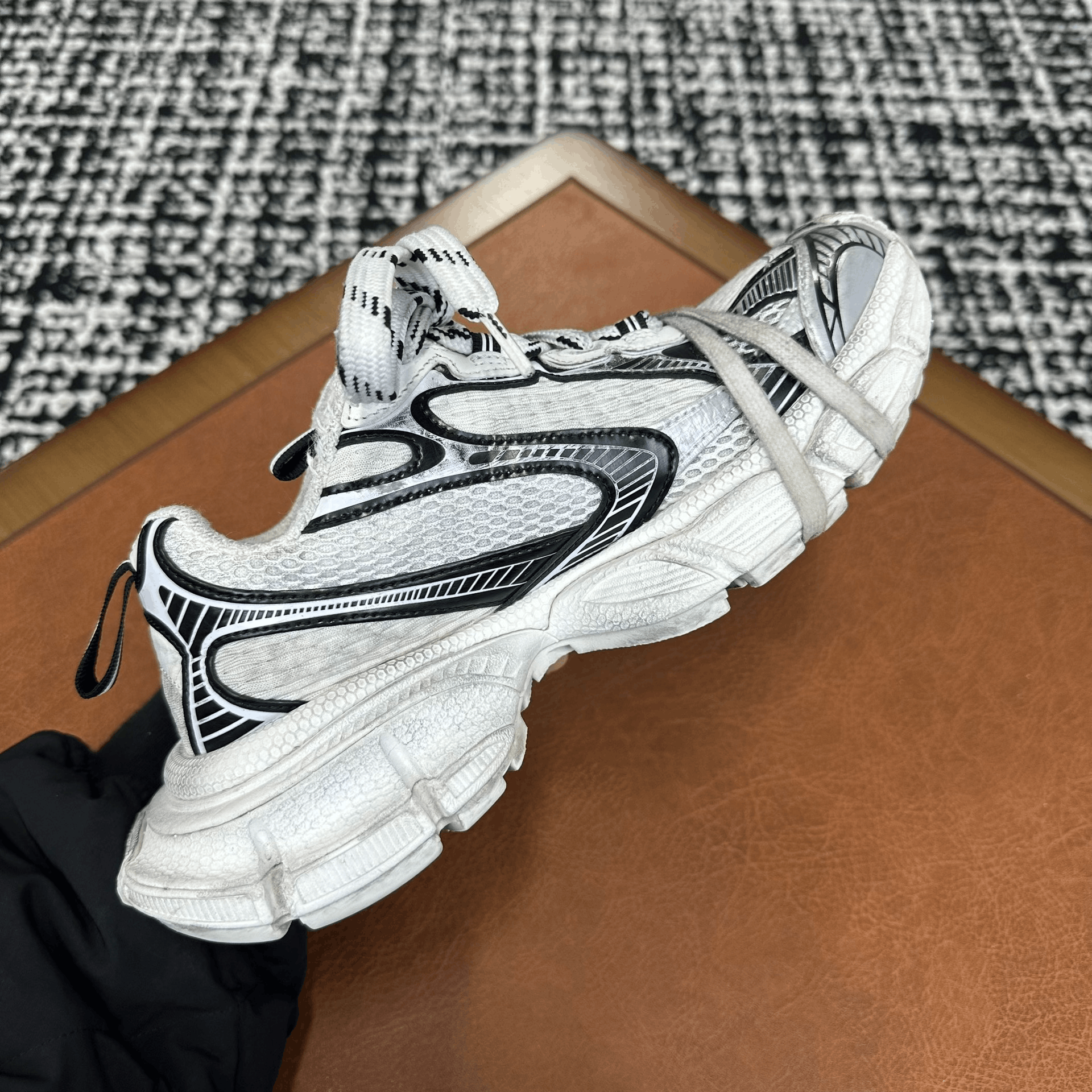 Balenciaga Balenciaga Leather White Lowtop Sneakers it_36 Women Size US 6 / IT 36 - 6 Thumbnail