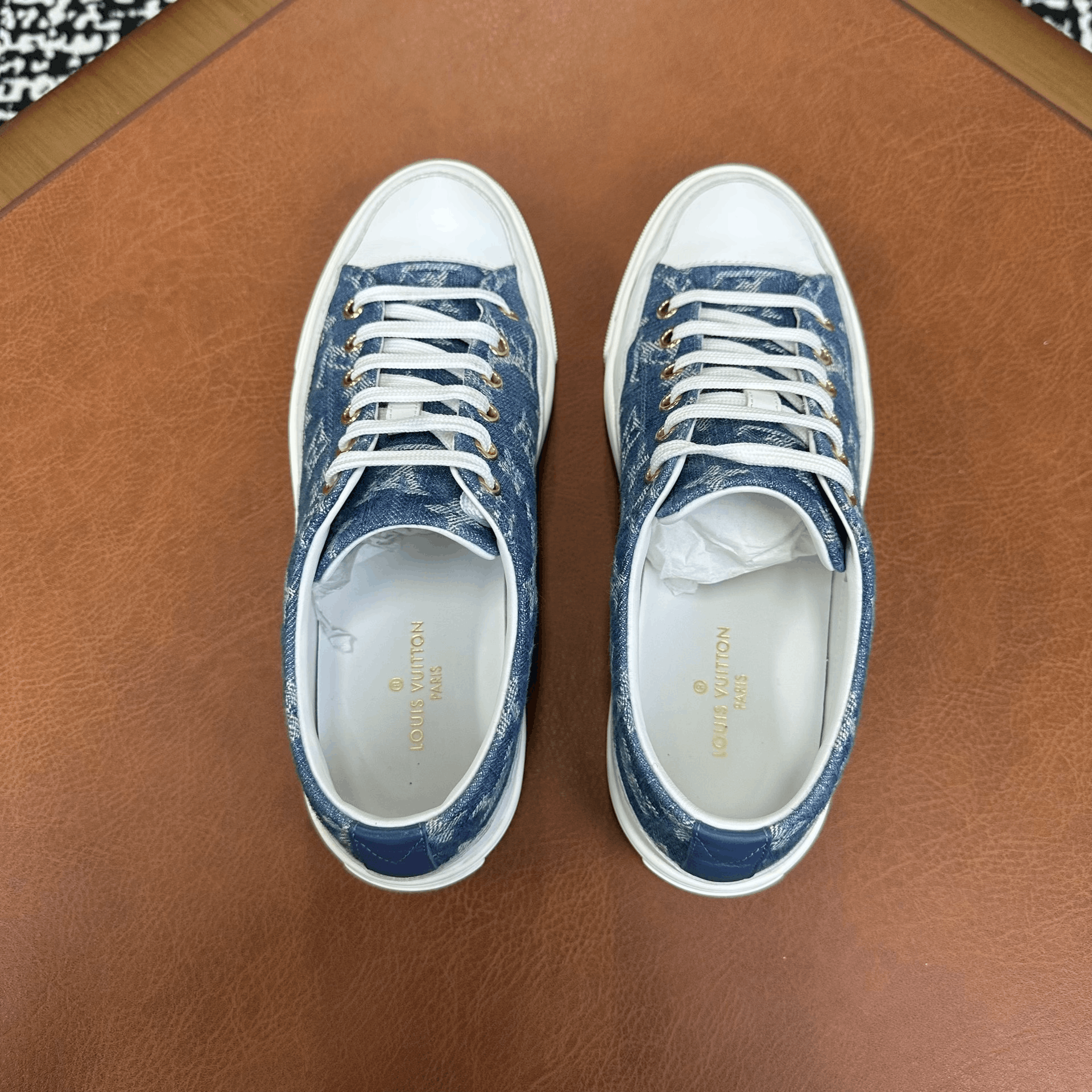 Louis Vuitton Louis Vuitton Blue Lowtop Sneakers it_37-5 Women Size US 7.5 / IT 37.5 - 3 Thumbnail