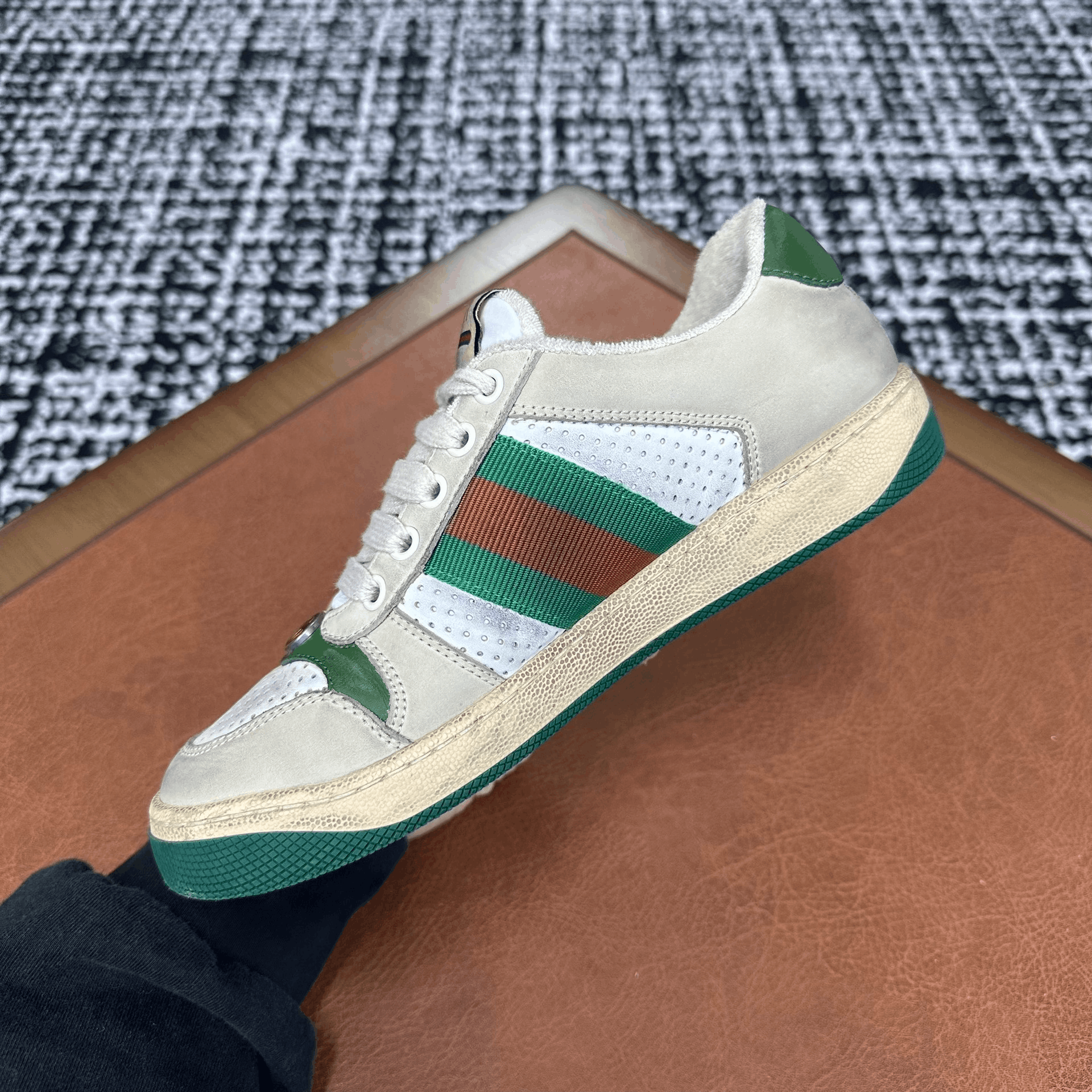 Gucci Gucci Green Lowtop Sneakers it_35 Women Size US 5 / IT 35 - 7 Thumbnail