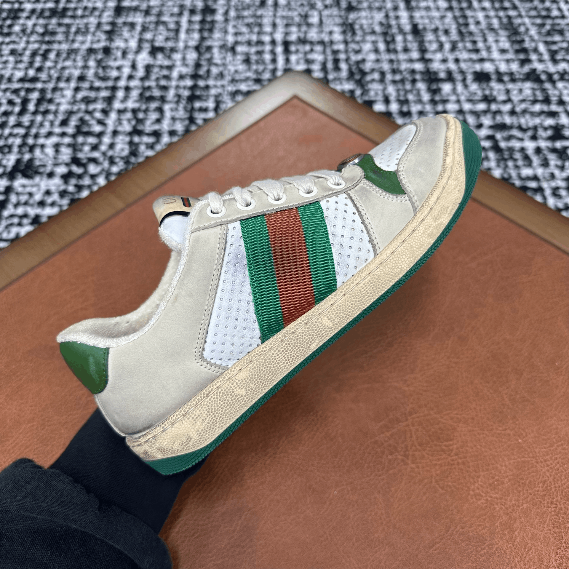 Gucci Gucci Green Lowtop Sneakers it_35 Women Size US 5 / IT 35 - 8 Thumbnail