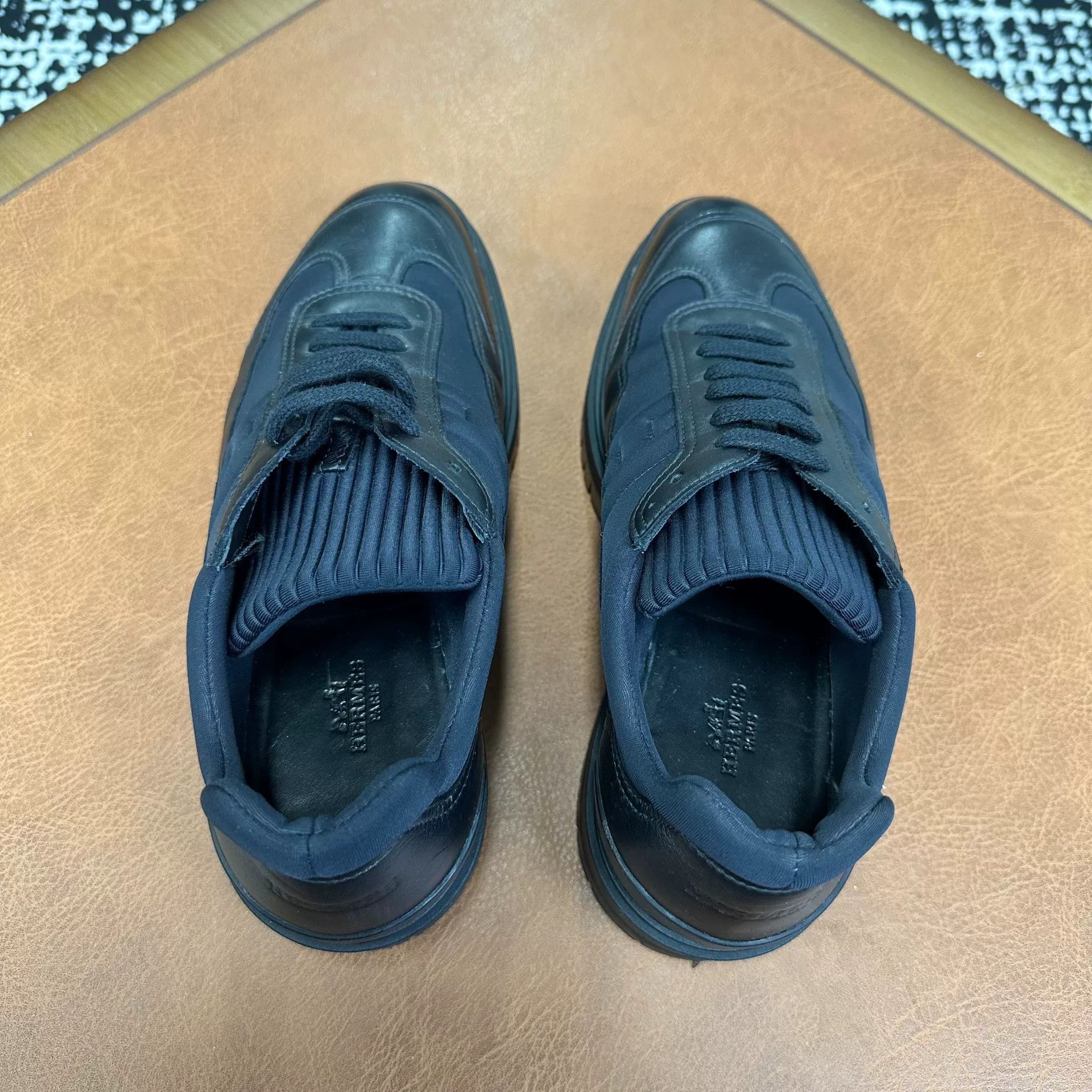 Hermes Hermes Casual Black Lowtop Sneakers 6 Men Size US 6 / EU 39 - 3 Thumbnail