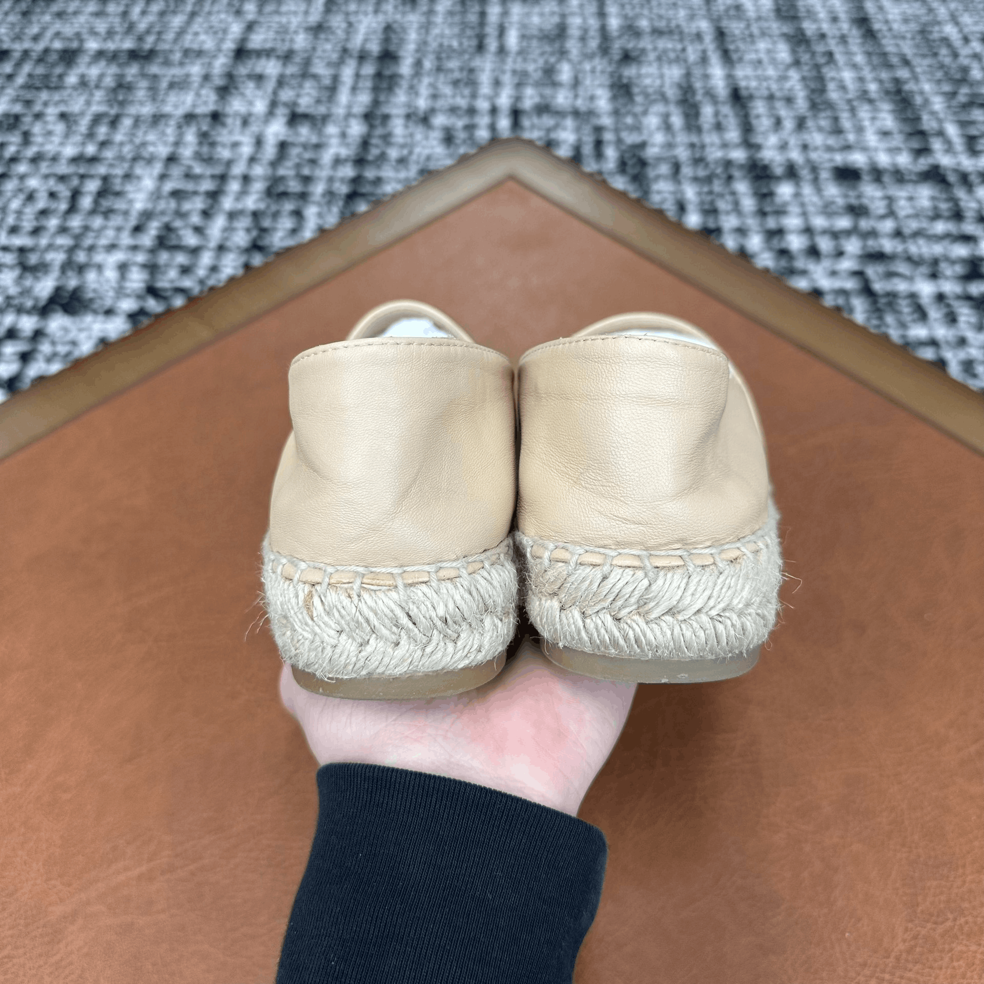 Chanel Chanel Casual Beige Lowtop Sneakers it_37 Women Size US 7 / IT 37 - 3 Thumbnail