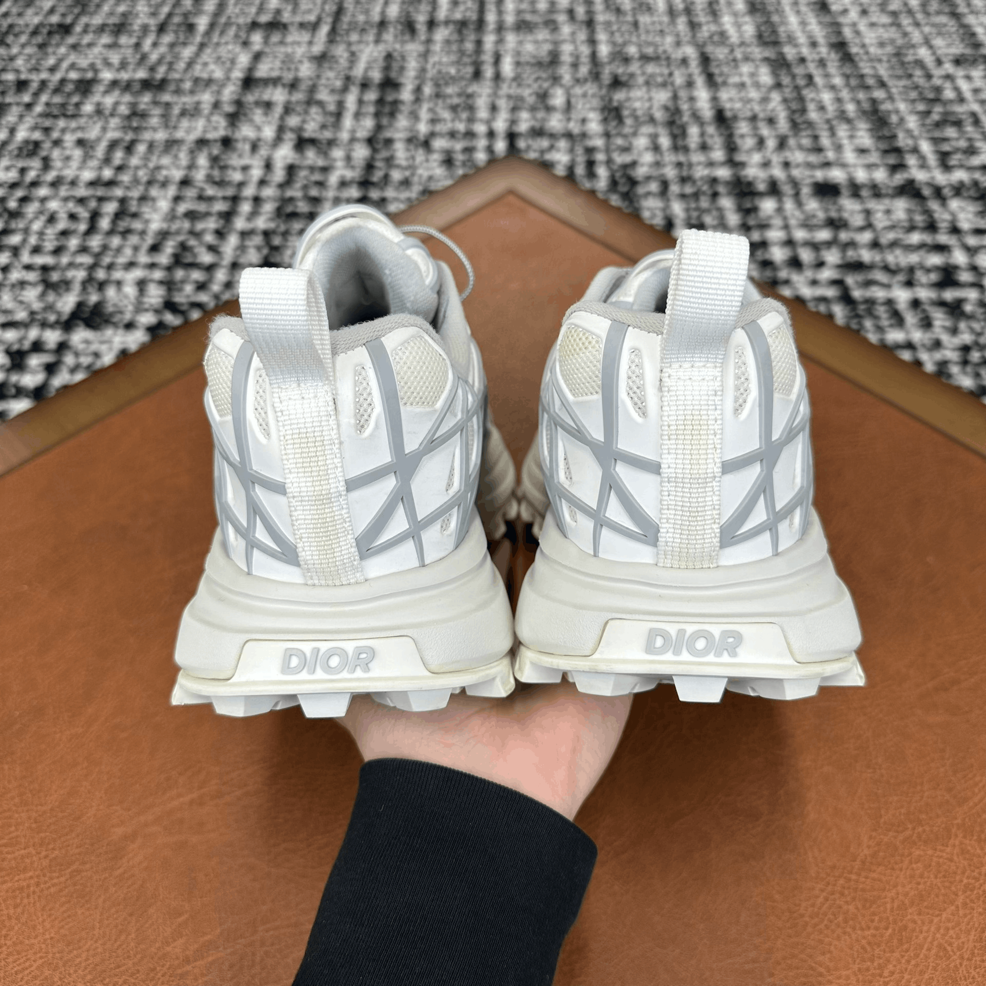 Dior Dior Mesh Plaid White Lowtop Sneakers it_39 Women Size US 9 / IT 39 - 4 Thumbnail